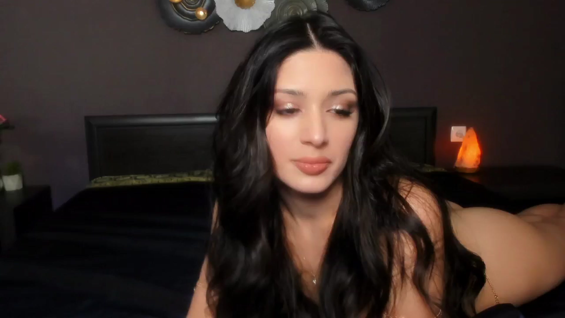 Gallery image thumbnail from Angel_on_Duty's myfreecams stream on, 02/16/2024, 22:27 image 1 of 20