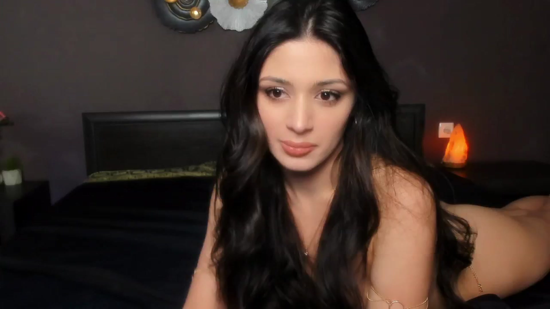 Gallery image thumbnail from Angel_on_Duty's myfreecams stream on, 02/16/2024, 22:27 image 7 of 20