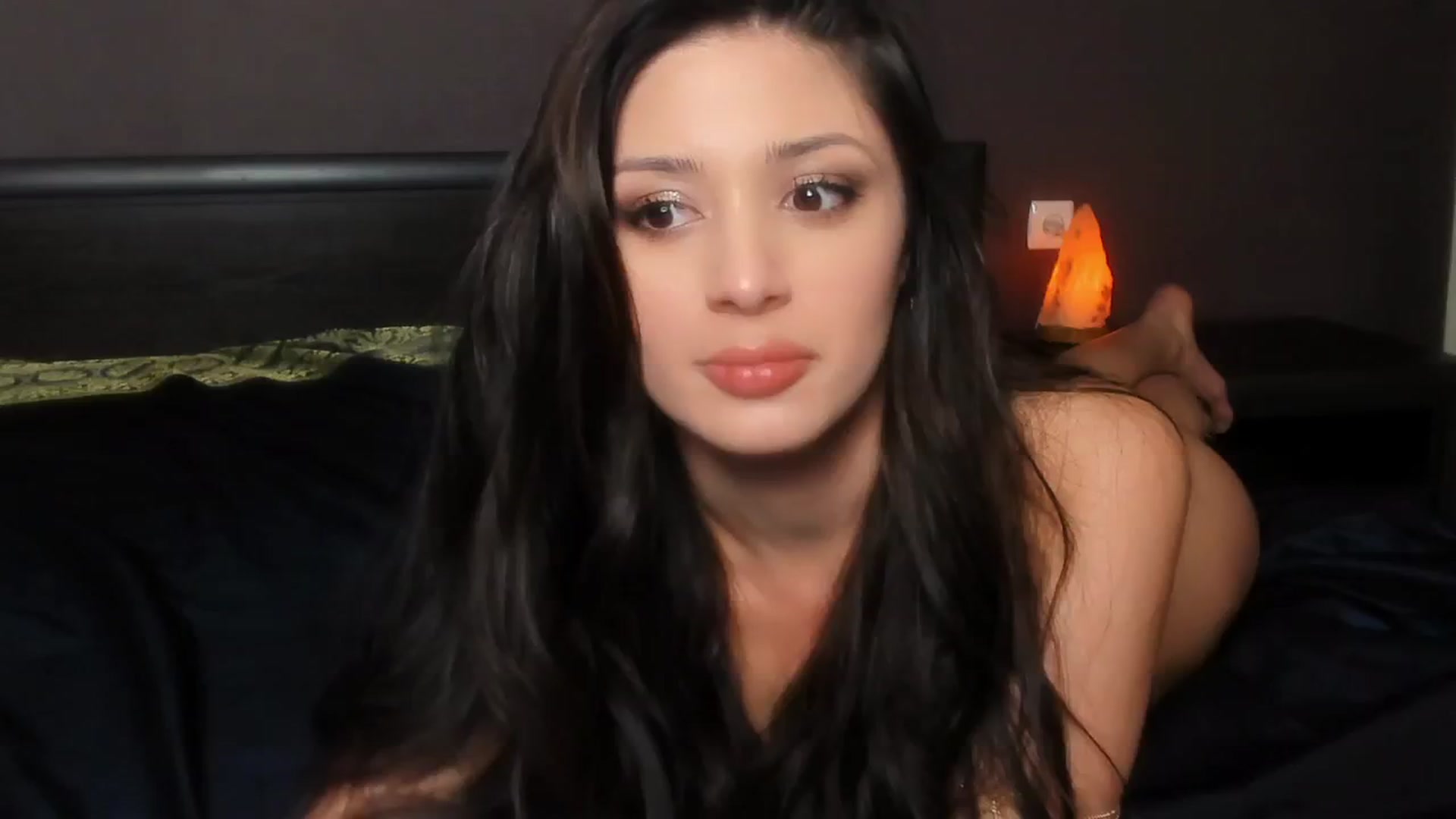 Gallery image thumbnail from Angel_on_Duty's myfreecams stream on, 02/17/2024, 24:59 image 10 of 20