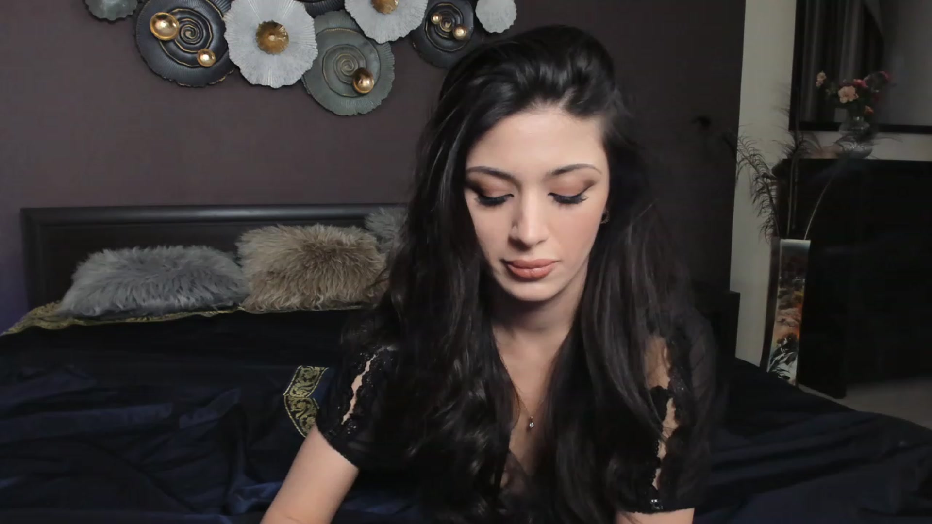 Gallery image thumbnail from Angel_on_Duty's myfreecams stream on, 02/18/2024, 24:12 image 6 of 20