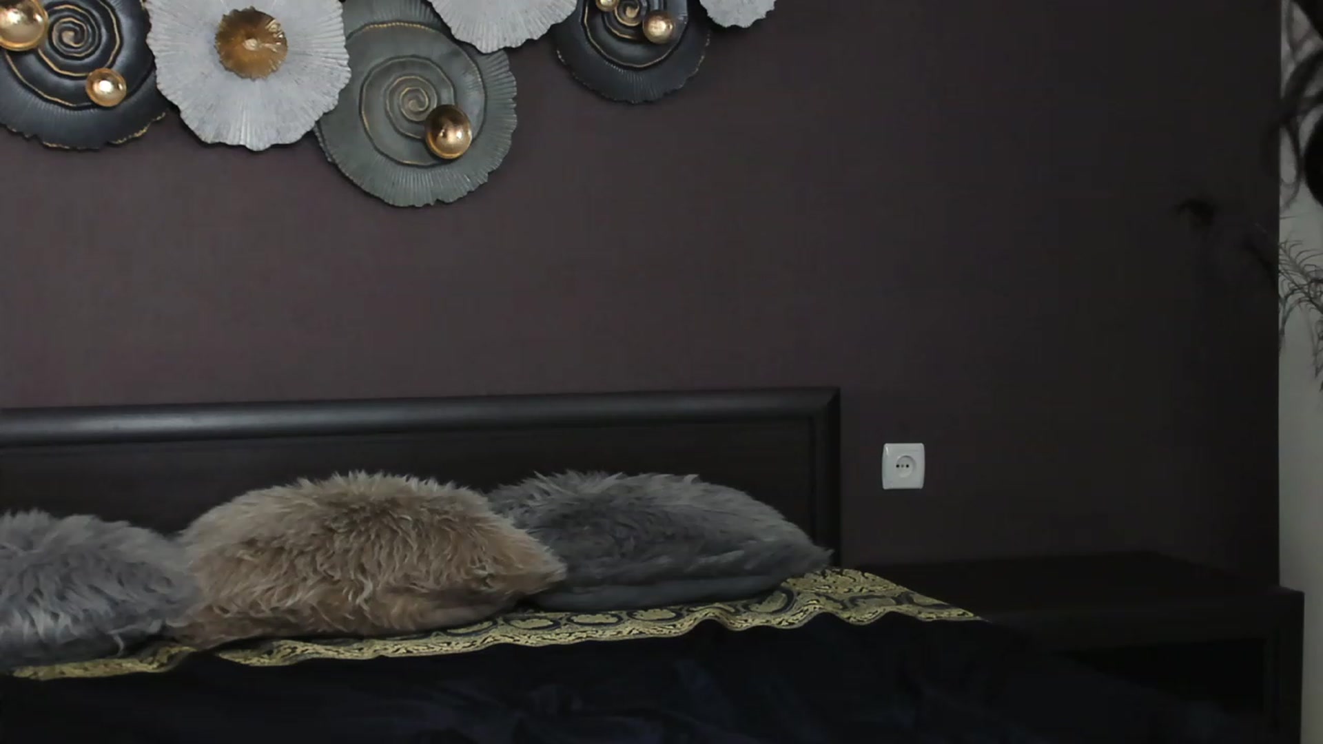 Gallery image thumbnail from Angel_on_Duty's myfreecams stream on, 02/18/2024, 01:29 image 18 of 20