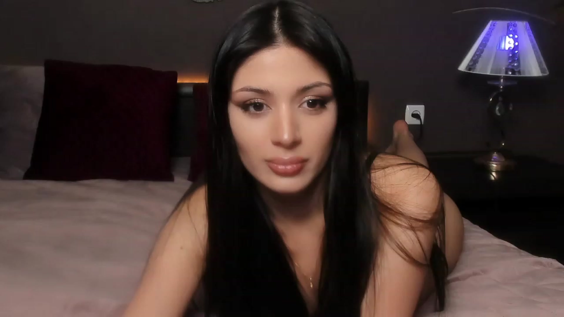 Gallery image thumbnail from Angel_on_Duty's myfreecams stream on, 03/10/2024, 21:14 image 7 of 20