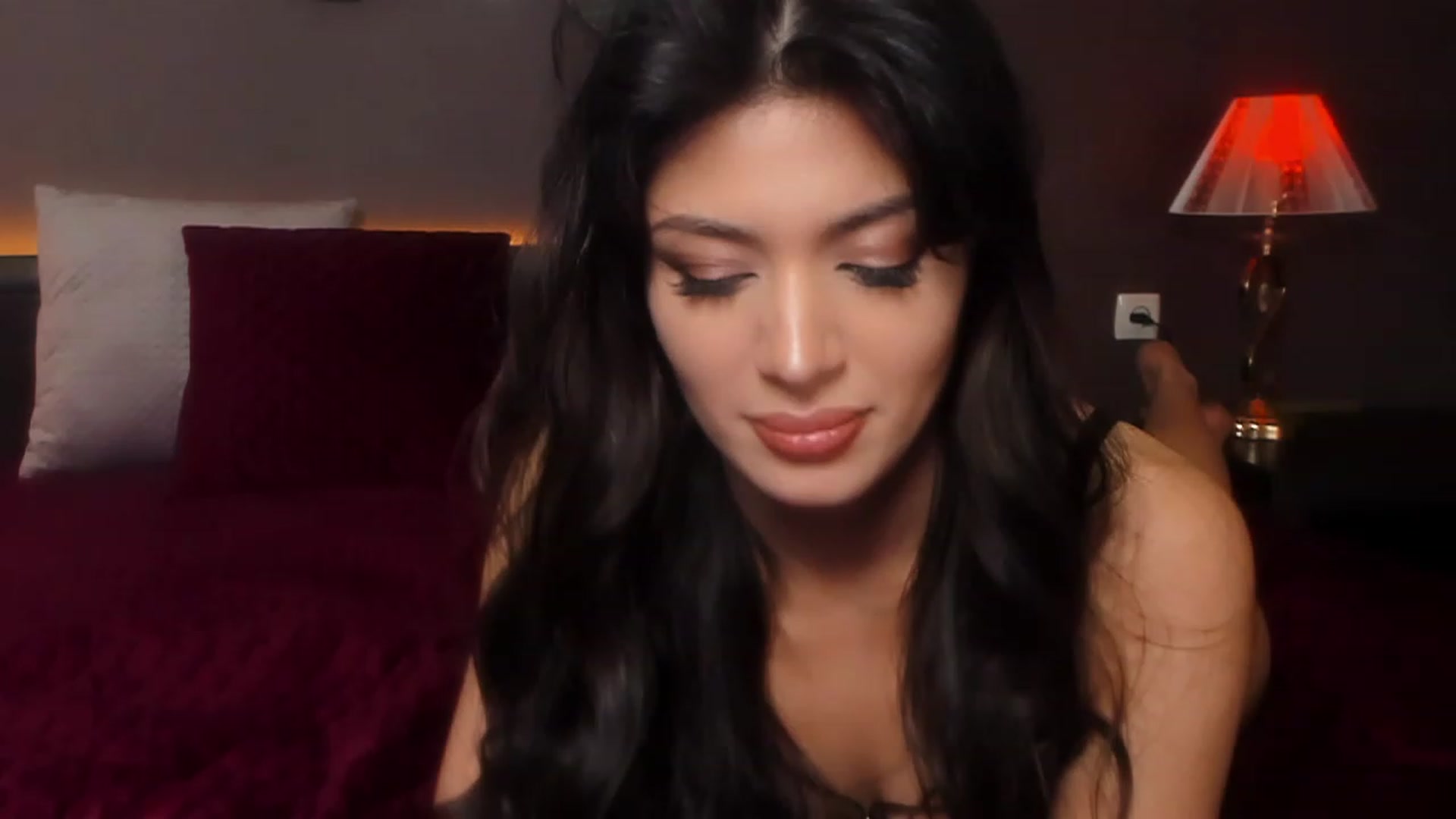 Gallery image thumbnail from Angel_on_Duty's myfreecams stream on, 03/18/2024, 01:26 image 15 of 20