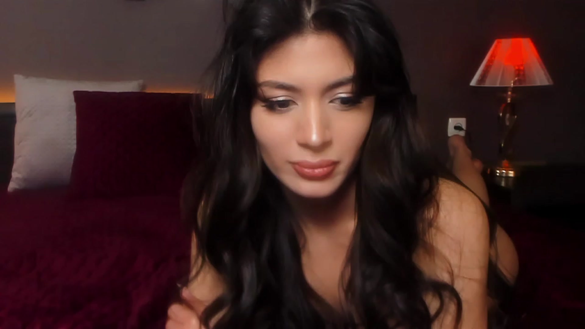 Gallery image thumbnail from Angel_on_Duty's myfreecams stream on, 03/18/2024, 01:26 image 14 of 20