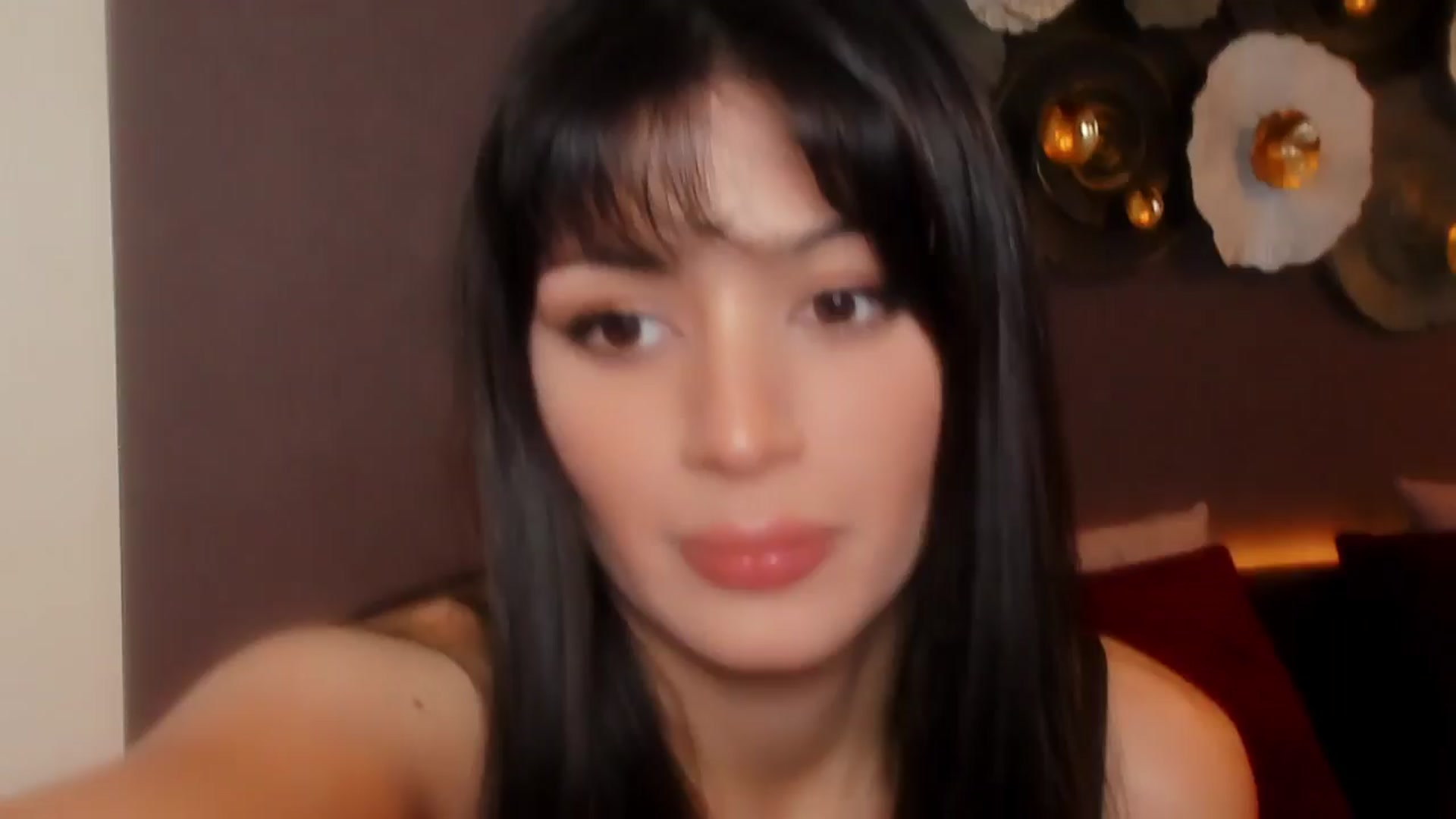 Gallery image thumbnail from Angel_on_Duty's myfreecams stream on, 03/21/2024, 23:48 image 12 of 20