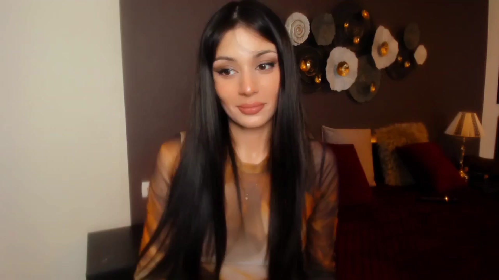 Gallery image thumbnail from Angel_on_Duty's myfreecams stream on, 03/22/2024, 22:40 image 7 of 20