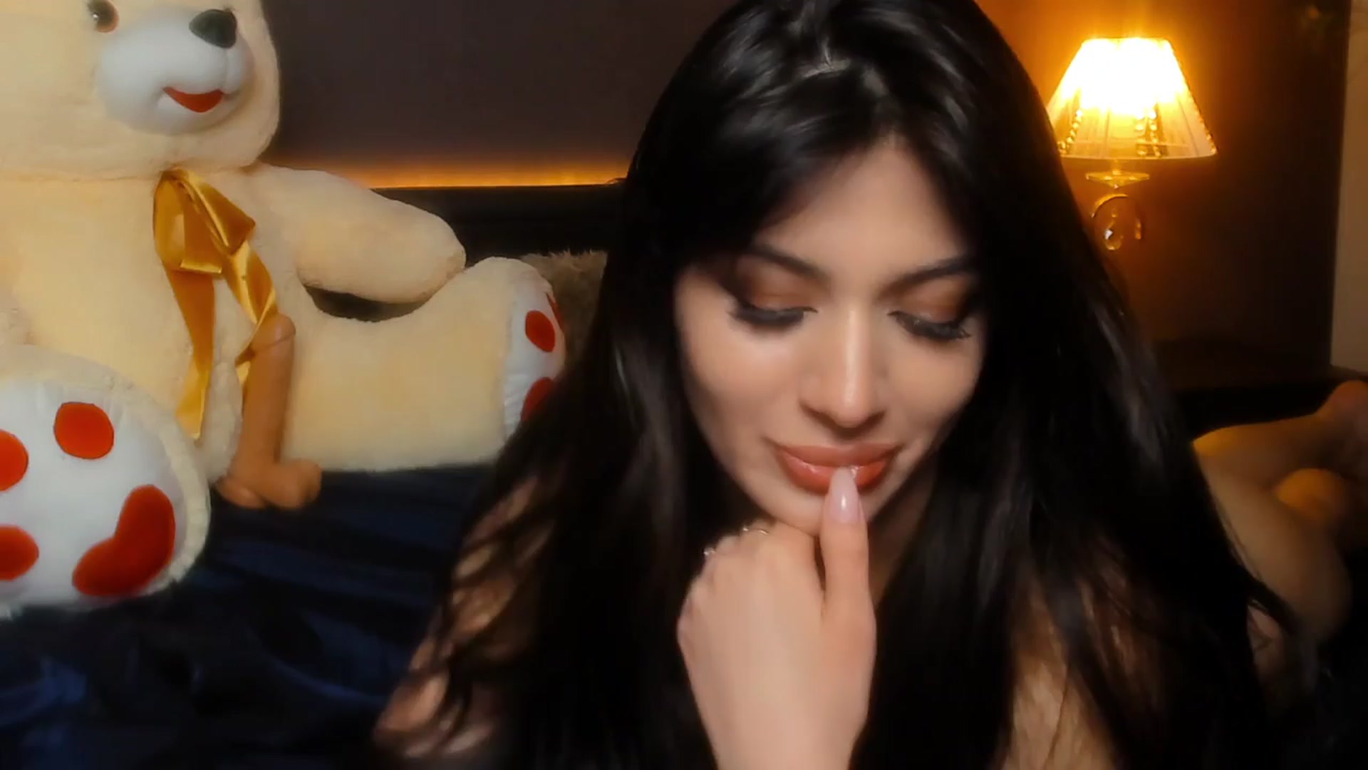Gallery image thumbnail from Angel_on_Duty's myfreecams stream on, 03/31/2024, 01:47 image 5 of 20