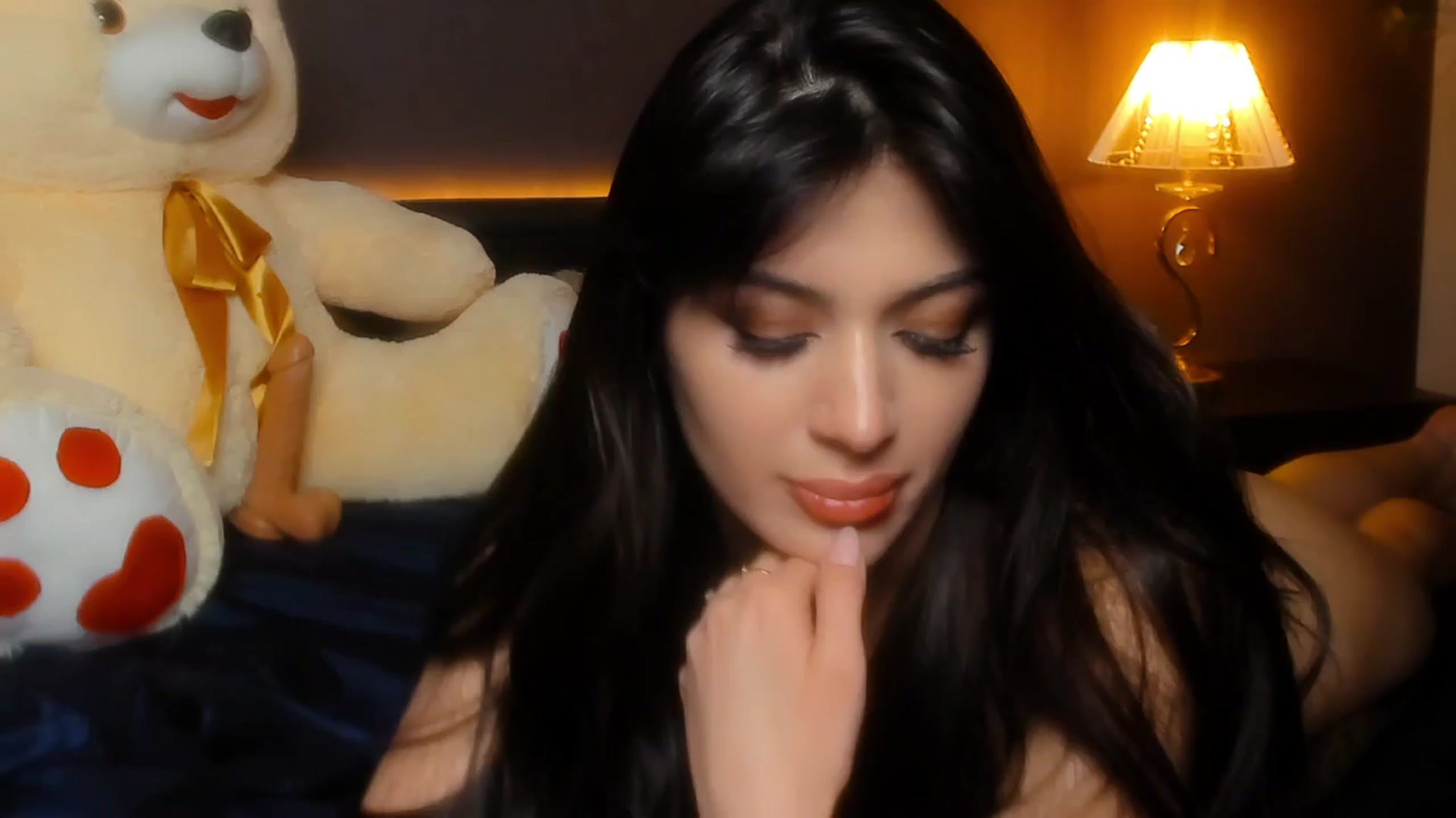 Gallery image thumbnail from Angel_on_Duty's myfreecams stream on, 03/31/2024, 01:47 image 1 of 20