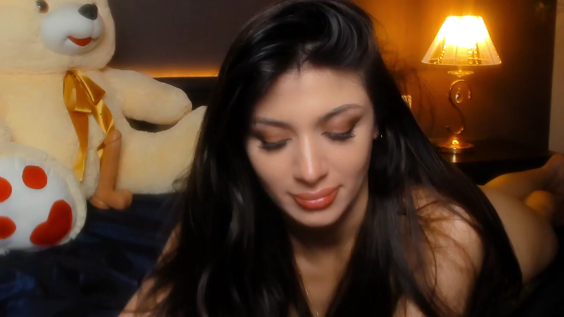 Gallery image thumbnail from Angel_on_Duty's myfreecams stream on, 03/31/2024, 01:47 image 6 of 20