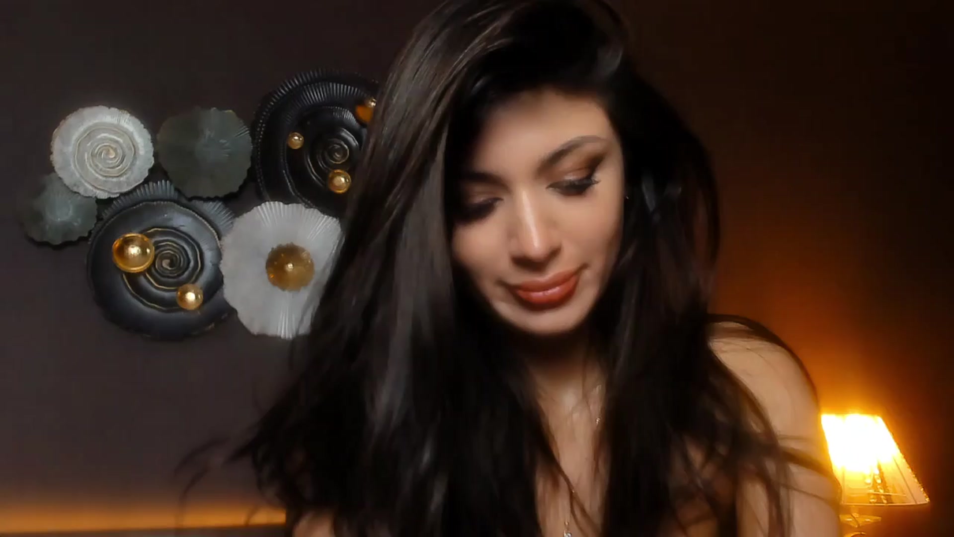 Gallery image thumbnail from Angel_on_Duty's myfreecams stream on, 03/31/2024, 02:39 image 8 of 20