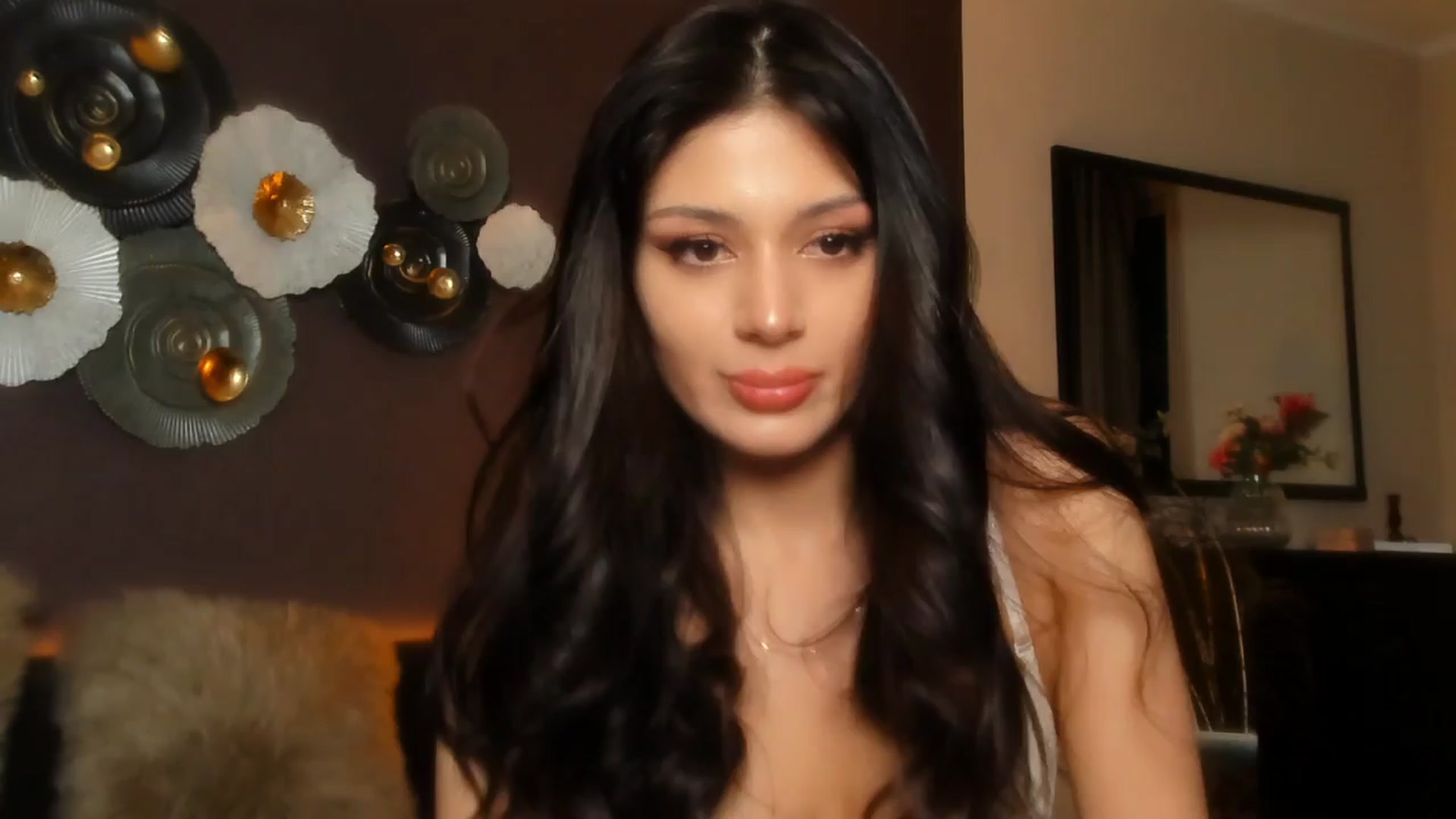 Gallery image thumbnail from Angel_on_Duty's myfreecams stream on, 04/05/2024, 24:42 image 9 of 20