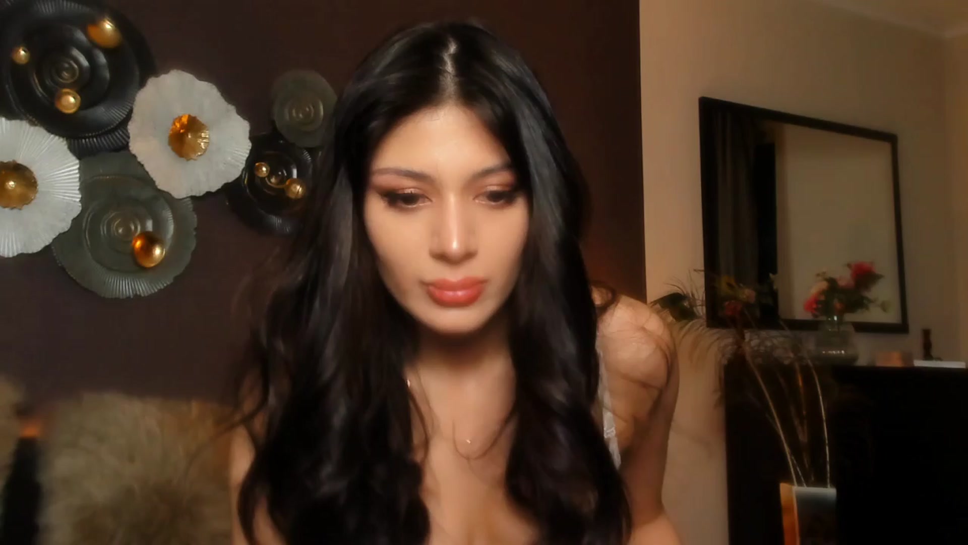 Gallery image thumbnail from Angel_on_Duty's myfreecams stream on, 04/05/2024, 24:42 image 14 of 20