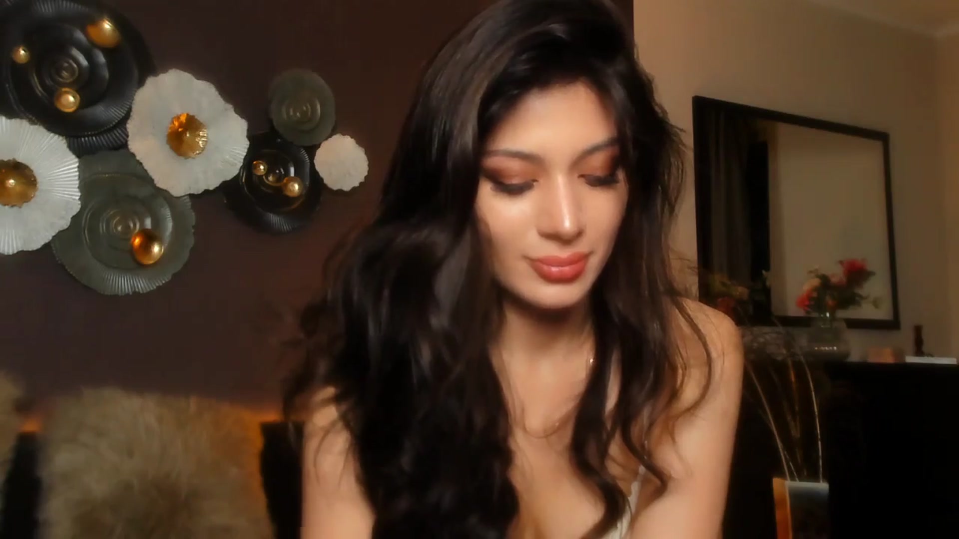 Gallery image thumbnail from Angel_on_Duty's myfreecams stream on, 04/05/2024, 24:42 image 20 of 20
