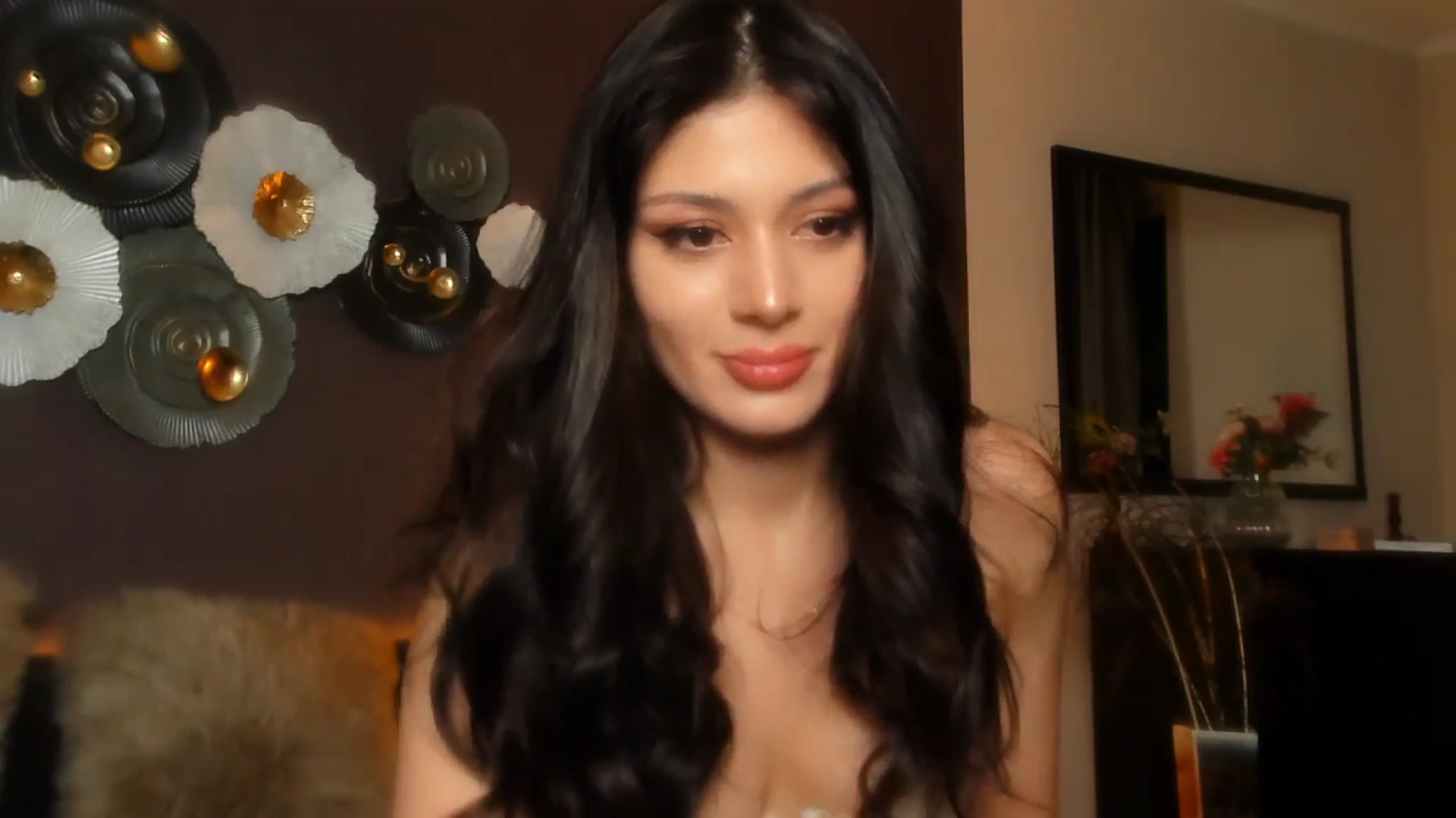 Gallery image thumbnail from Angel_on_Duty's myfreecams stream on, 04/05/2024, 24:42 image 11 of 20