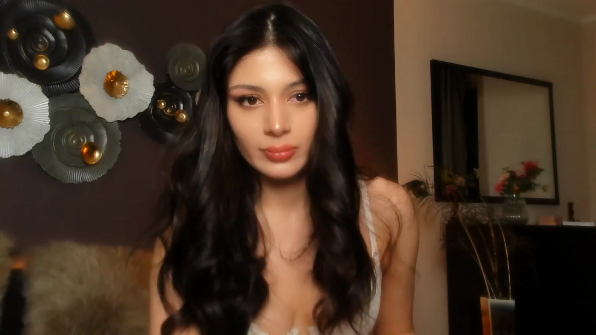 Gallery image thumbnail from Angel_on_Duty's myfreecams stream on, 04/05/2024, 24:42 image 16 of 20