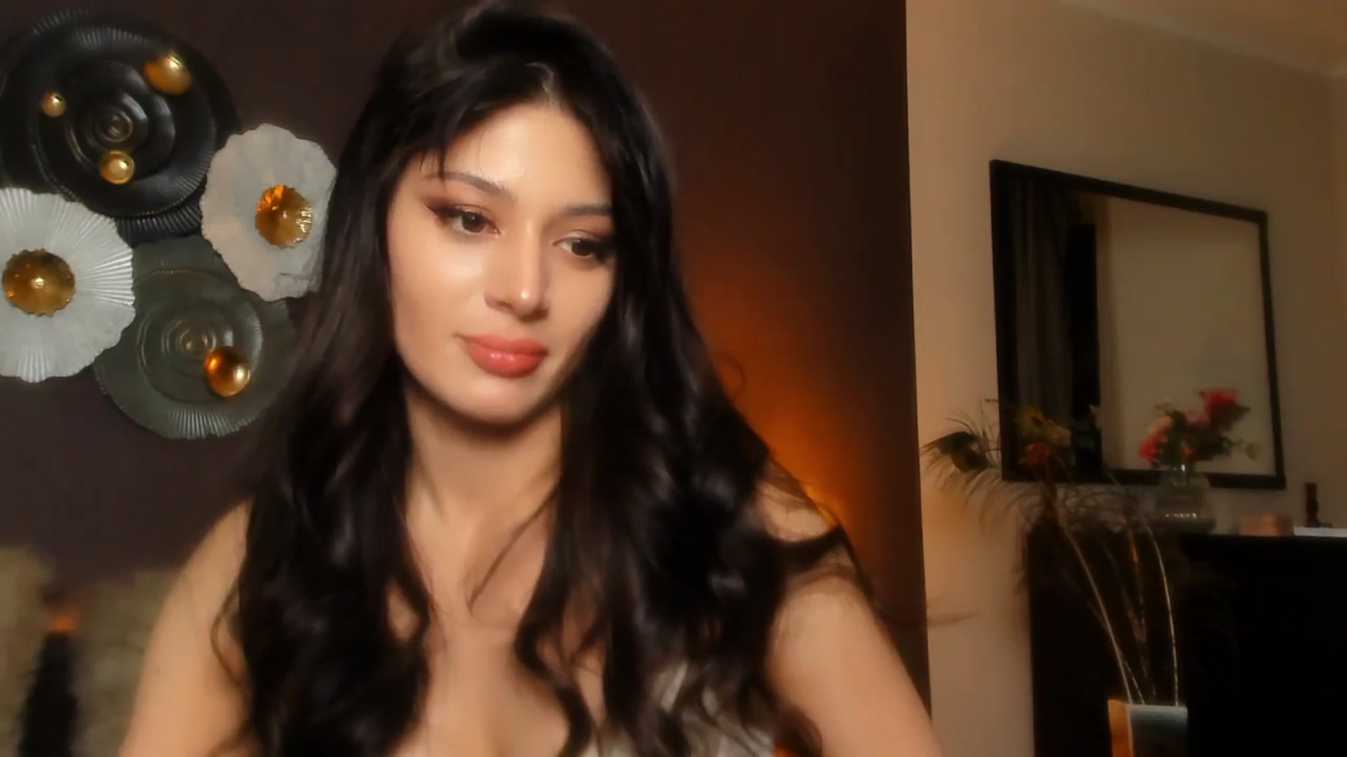 Gallery image thumbnail from Angel_on_Duty's myfreecams stream on, 04/05/2024, 24:42 image 2 of 20