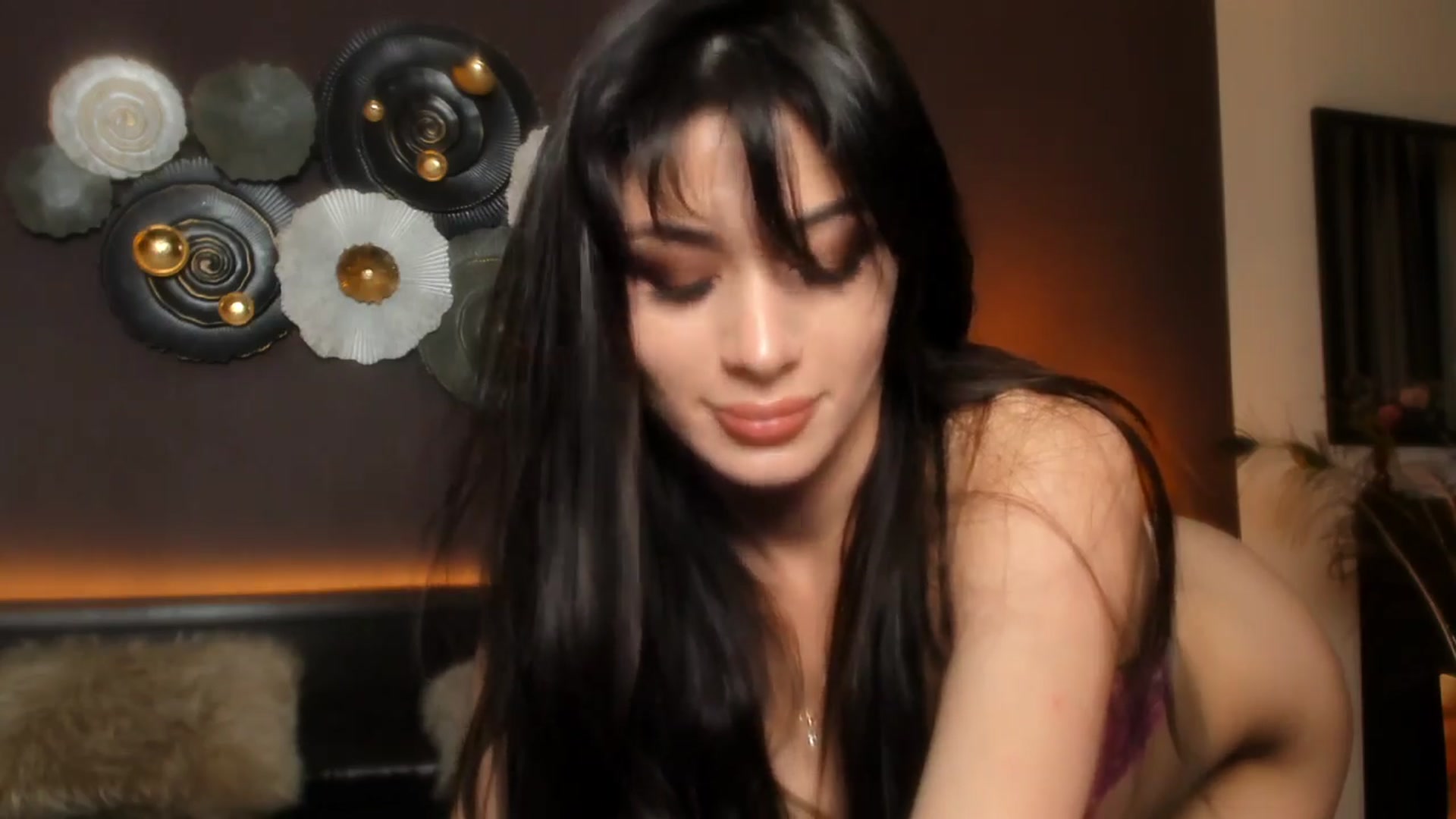Gallery image thumbnail from Angel_on_Duty's myfreecams stream on, 04/06/2024, 21:51 image 12 of 20