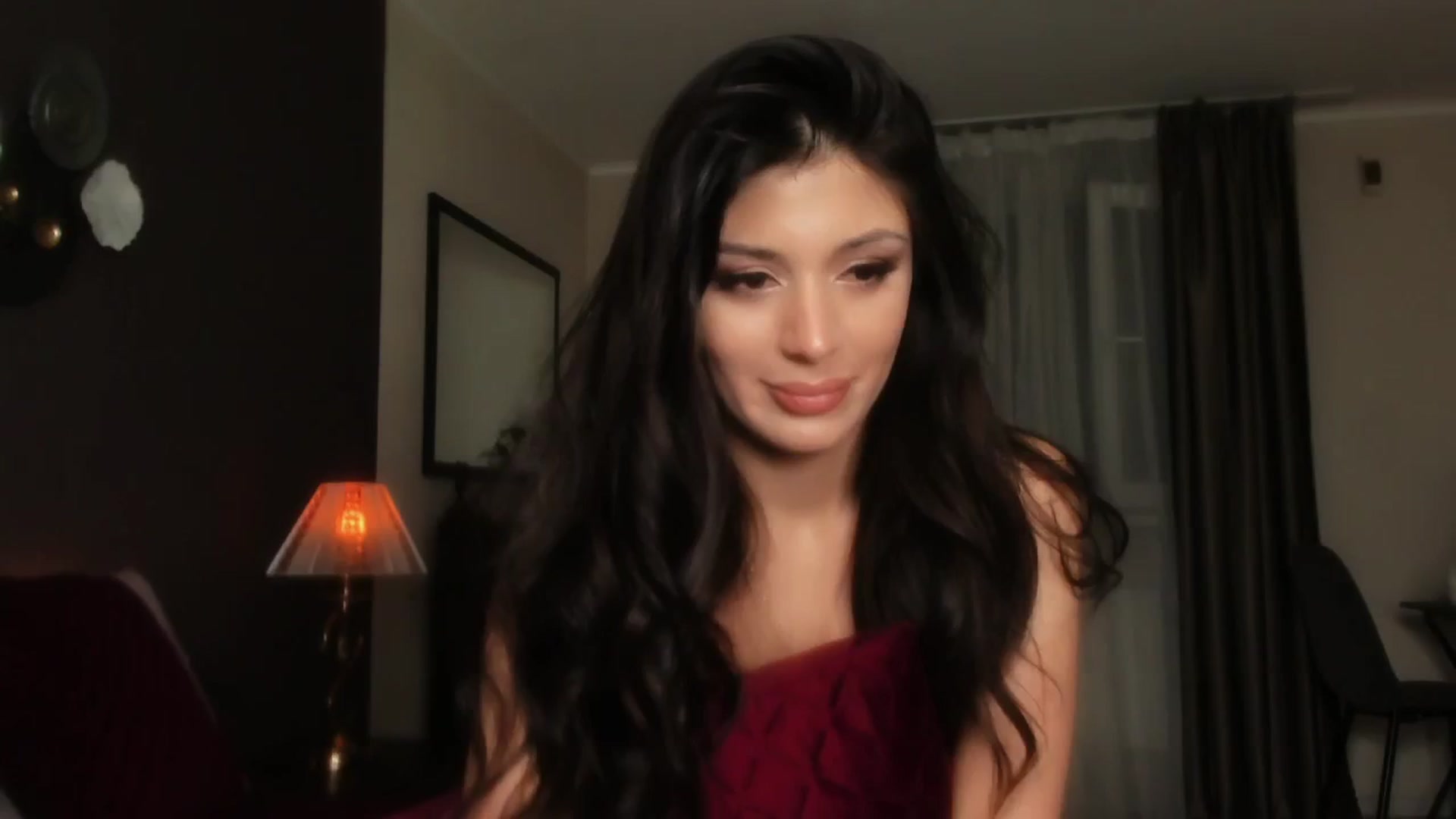 Gallery image thumbnail from Angel_on_Duty's myfreecams stream on, 04/15/2024, 23:30 image 5 of 20