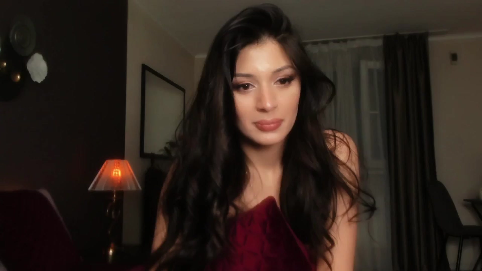 Gallery image thumbnail from Angel_on_Duty's myfreecams stream on, 04/15/2024, 23:30 image 19 of 20