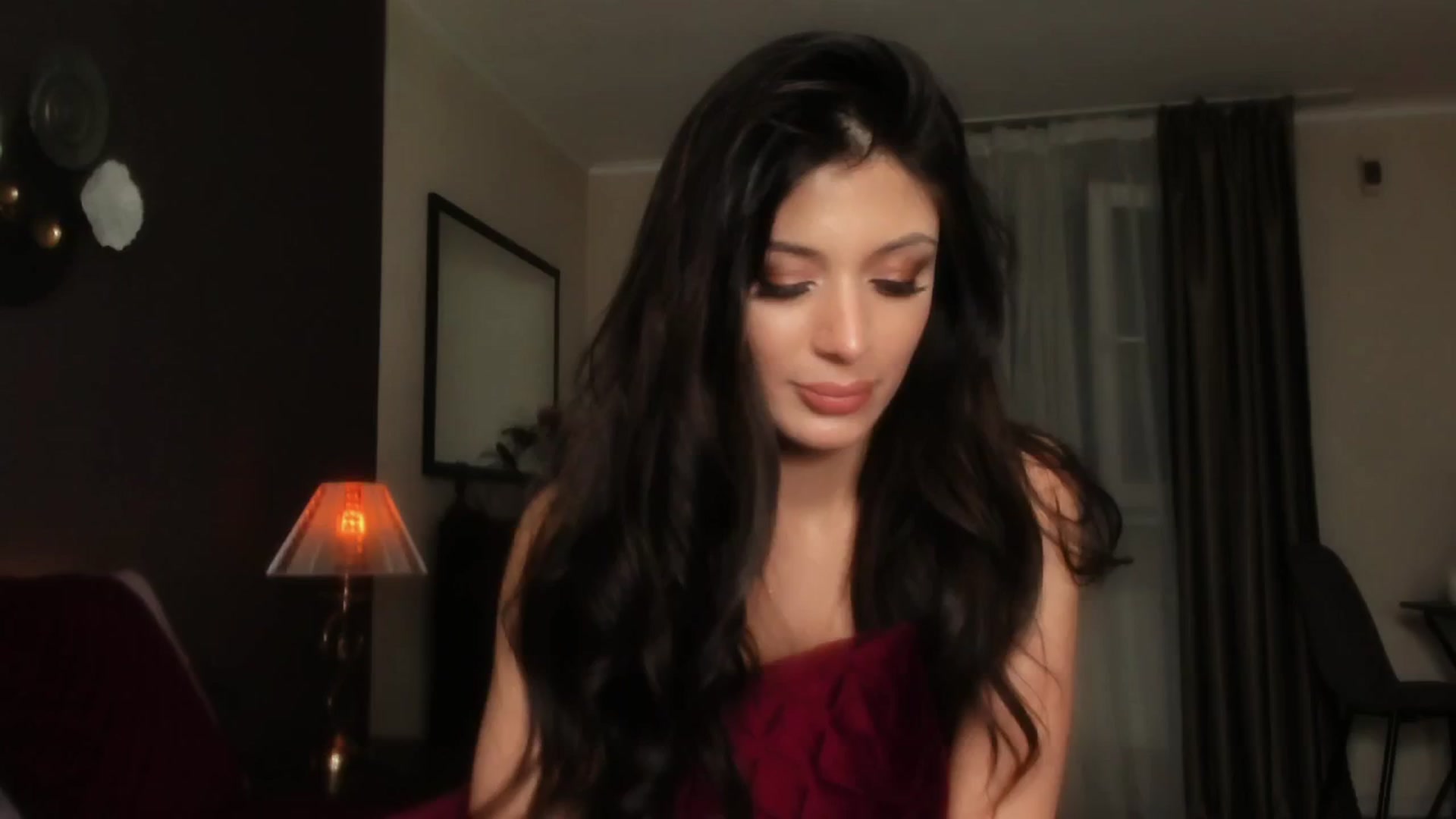Gallery image thumbnail from Angel_on_Duty's myfreecams stream on, 04/15/2024, 23:30 image 4 of 20