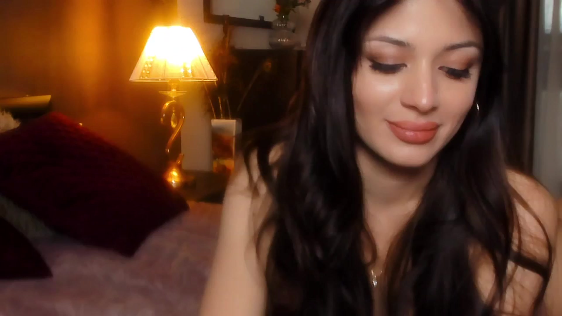 Gallery image thumbnail from Angel_on_Duty's myfreecams stream on, 04/21/2024, 24:19 image 9 of 20