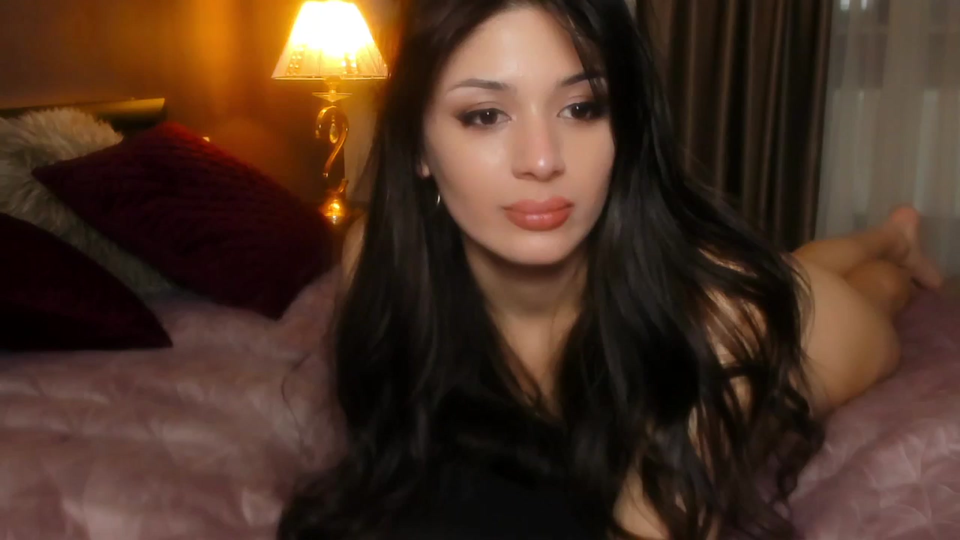 Gallery image thumbnail from Angel_on_Duty's myfreecams stream on, 04/21/2024, 24:19 image 14 of 20