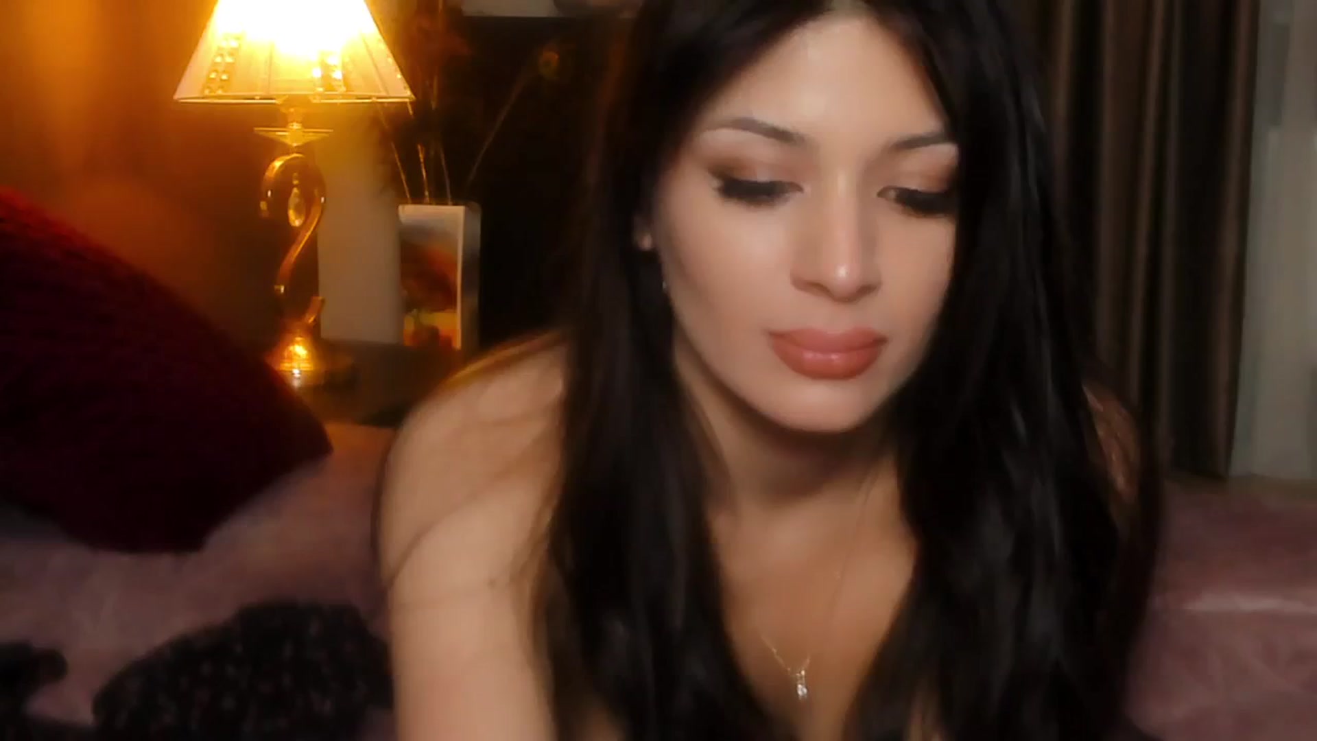 Gallery image thumbnail from Angel_on_Duty's myfreecams stream on, 04/21/2024, 24:19 image 18 of 20