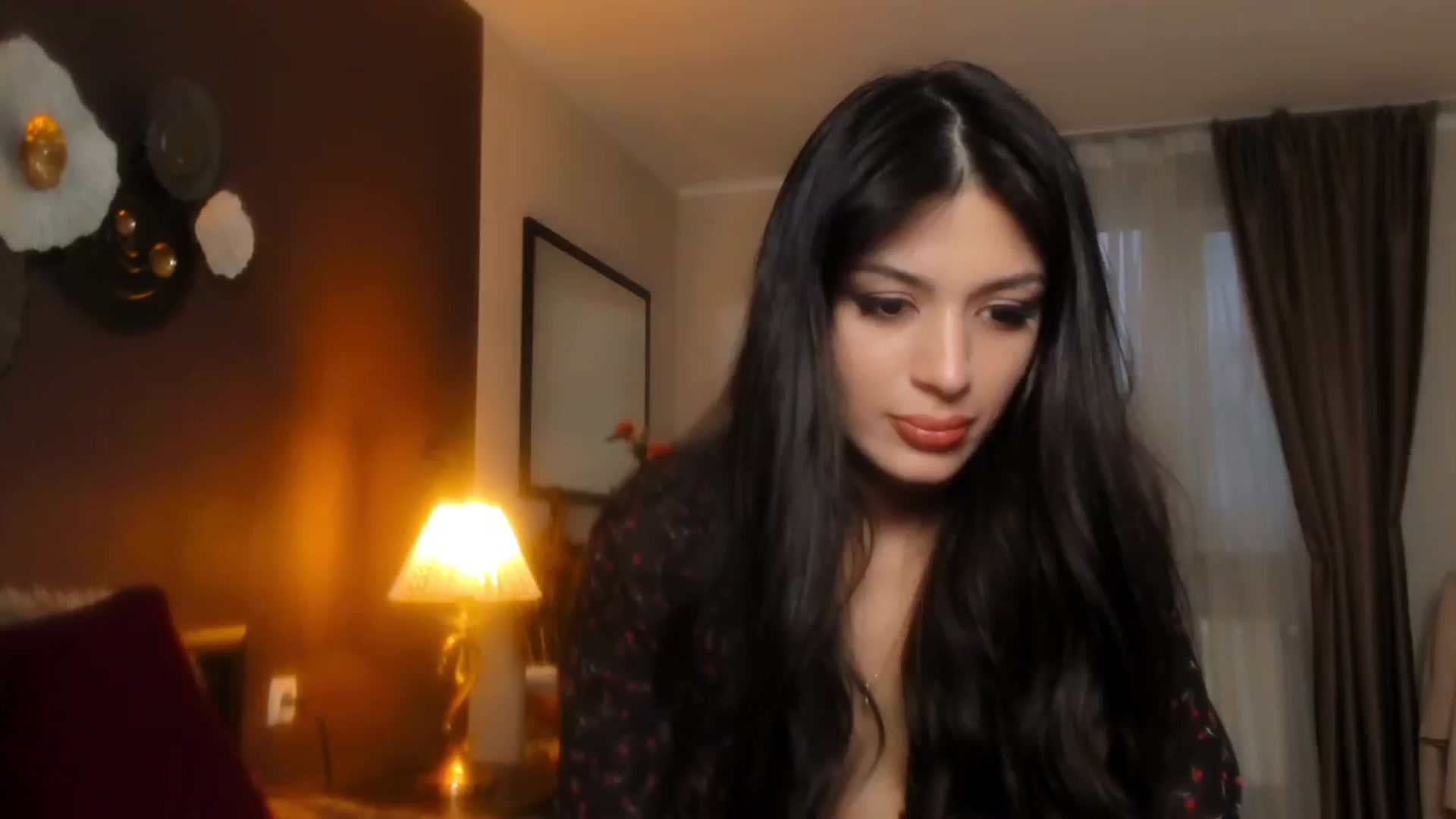 Gallery image thumbnail from Angel_on_Duty's myfreecams stream on, 04/21/2024, 03:44 image 17 of 20