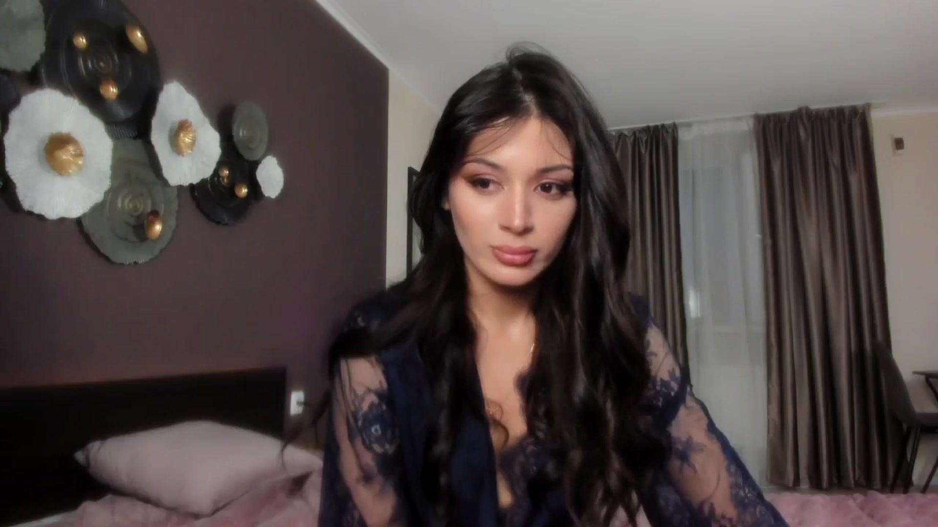 Gallery image thumbnail from Angel_on_Duty's myfreecams stream on, 04/25/2024, 23:26 image 19 of 20