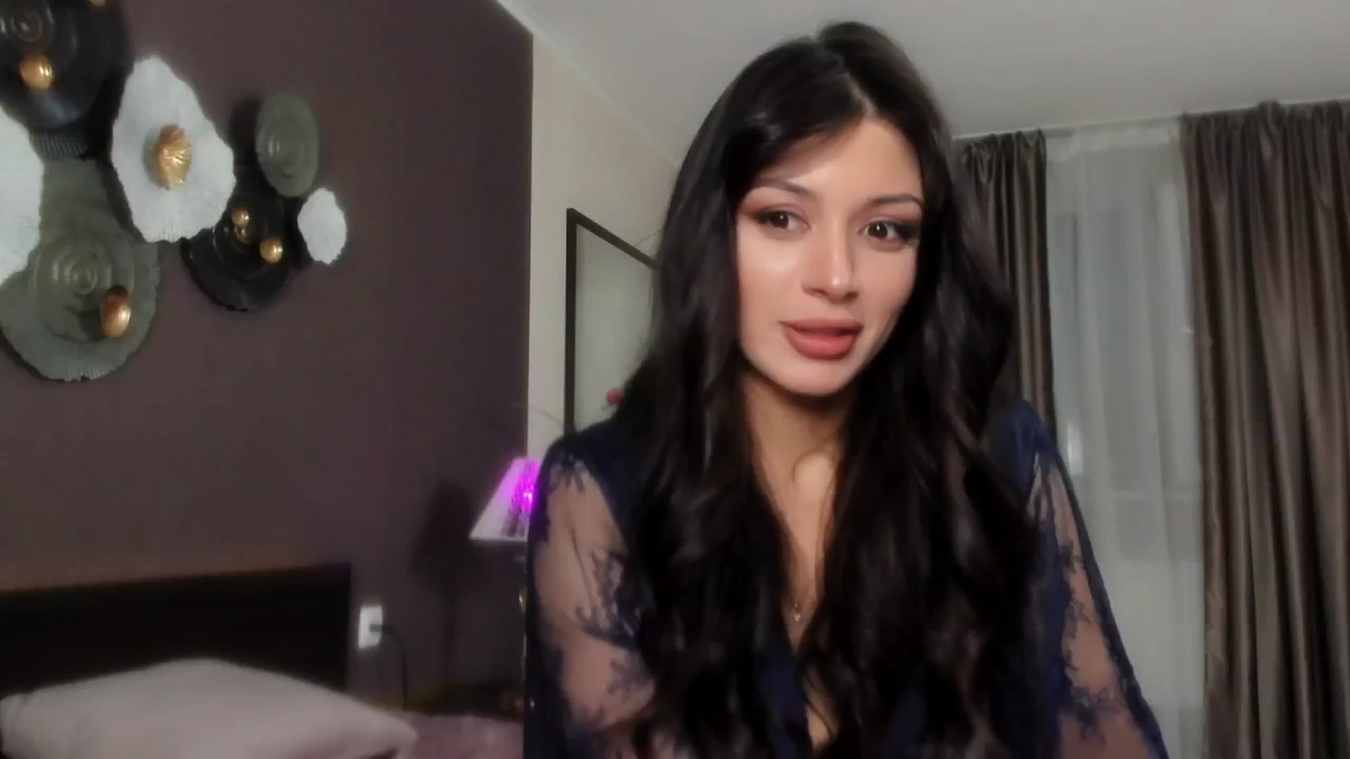 Gallery image thumbnail from Angel_on_Duty's myfreecams stream on, 04/25/2024, 23:26 image 7 of 20
