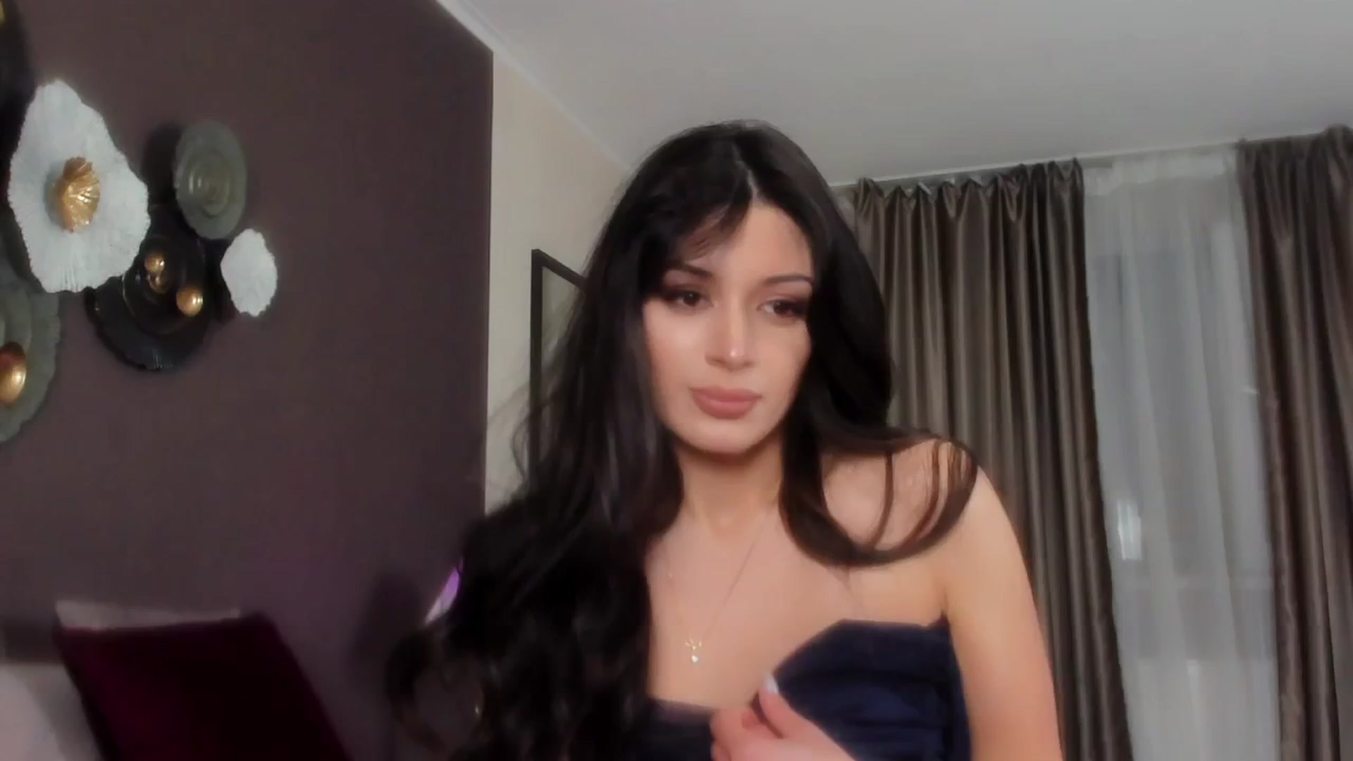 Gallery image thumbnail from Angel_on_Duty's myfreecams stream on, 04/26/2024, 24:42 image 1 of 20