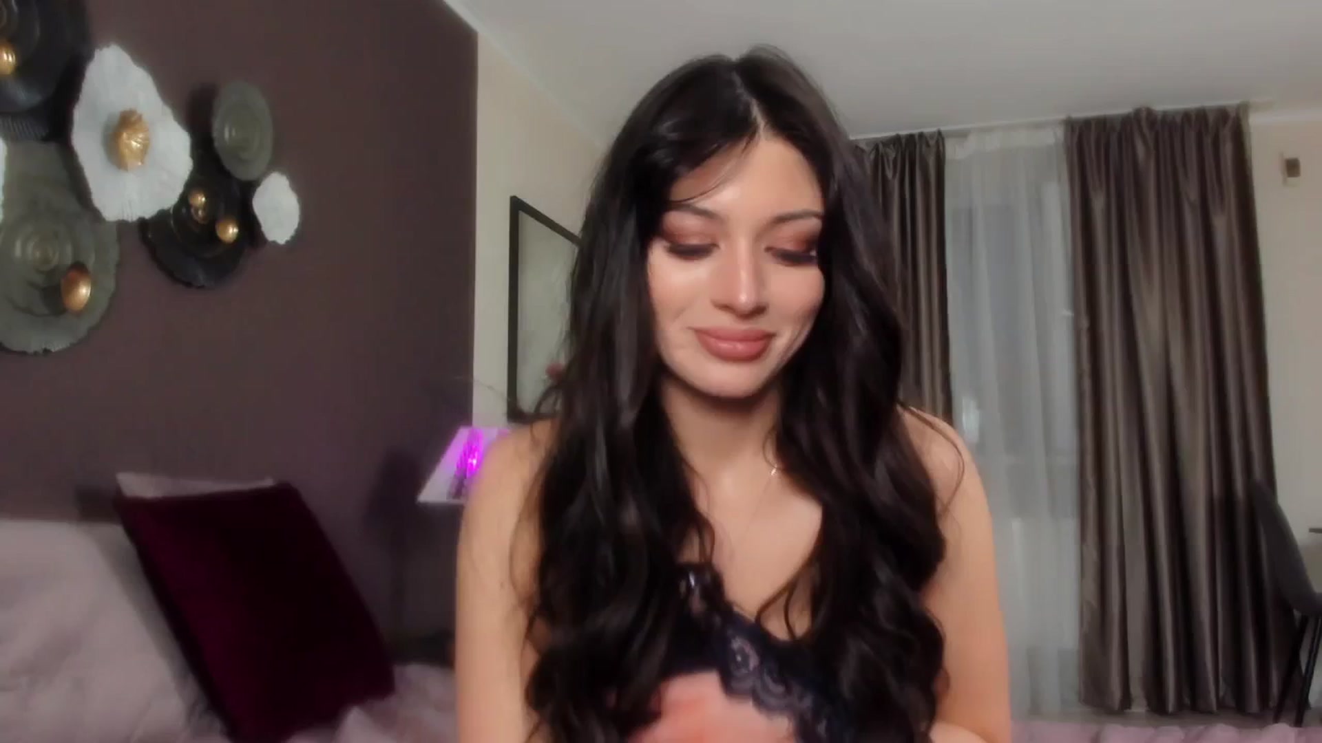 Gallery image thumbnail from Angel_on_Duty's myfreecams stream on, 04/26/2024, 24:42 image 14 of 20