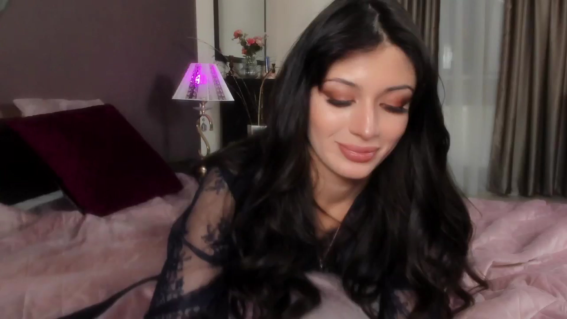 Gallery image thumbnail from Angel_on_Duty's myfreecams stream on, 04/26/2024, 02:15 image 18 of 20