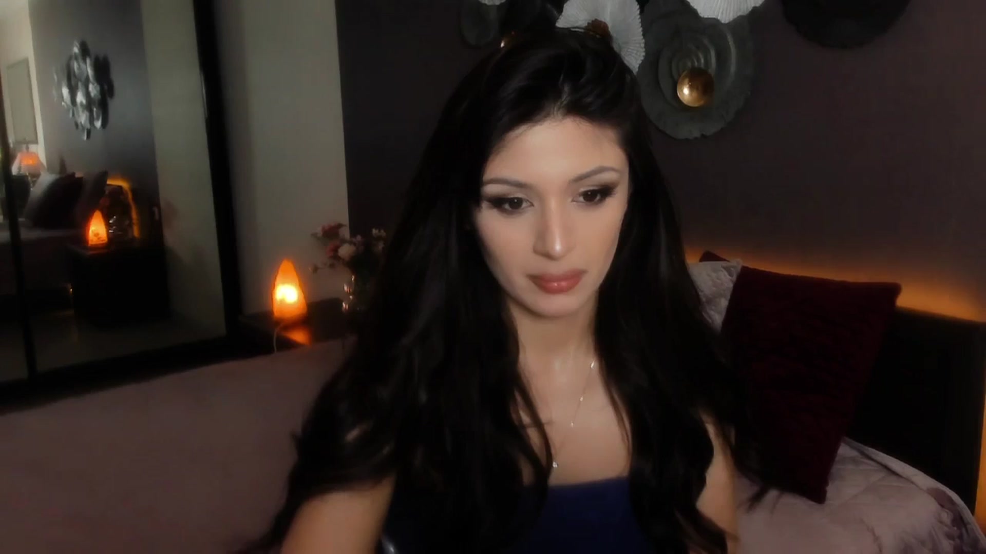 Gallery image thumbnail from Angel_on_Duty's myfreecams stream on, 05/02/2024, 02:45 image 5 of 20