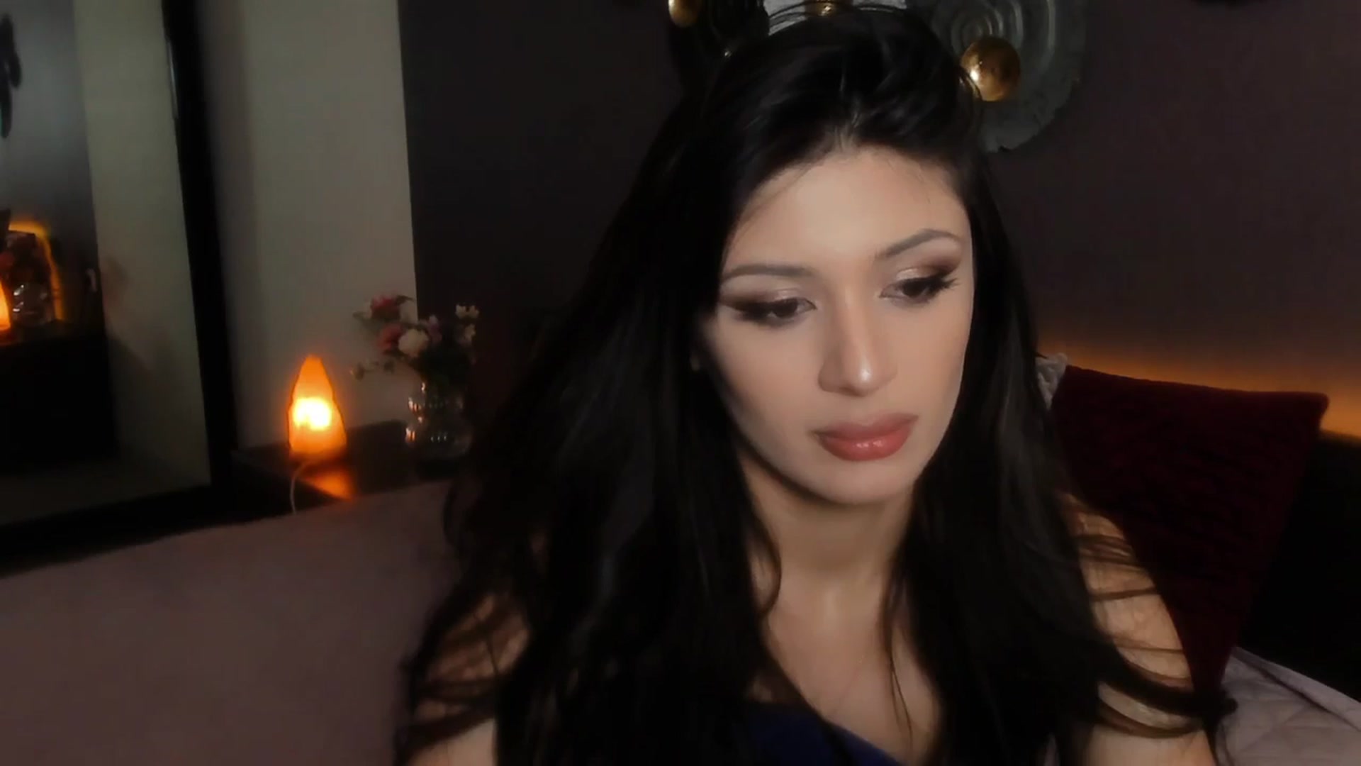 Gallery image thumbnail from Angel_on_Duty's myfreecams stream on, 05/02/2024, 02:45 image 10 of 20