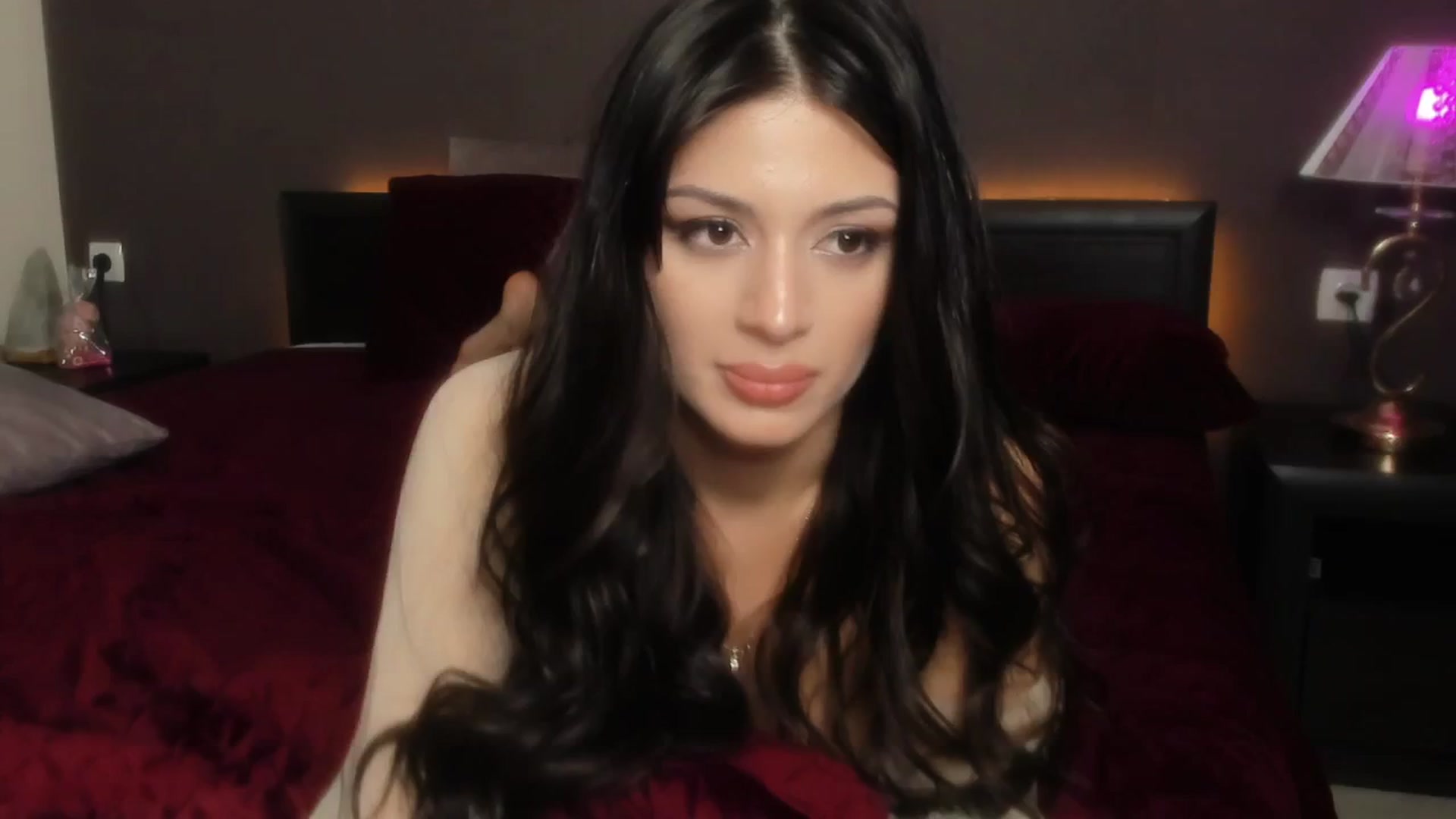 Gallery image thumbnail from Angel_on_Duty's myfreecams stream on, 05/06/2024, 02:21 image 19 of 20