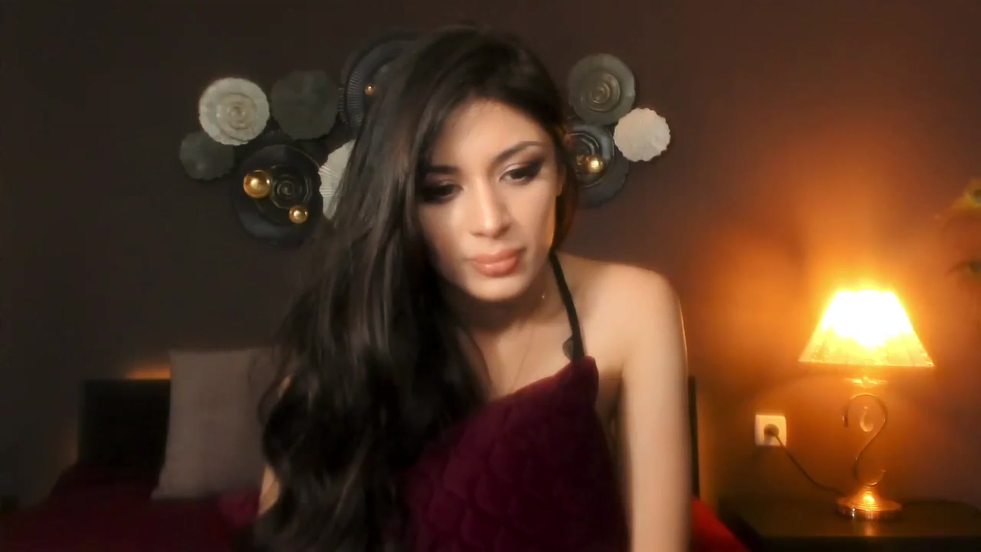 Gallery image thumbnail from Angel_on_Duty's myfreecams stream on, 05/09/2024, 24:02 image 16 of 20