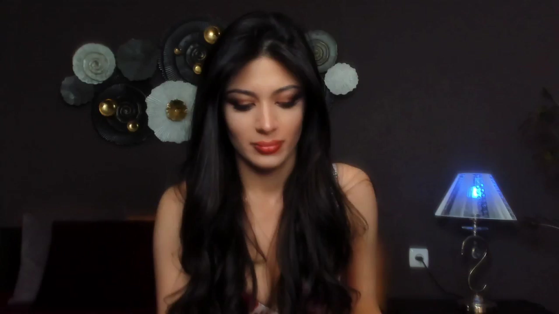 Gallery image thumbnail from Angel_on_Duty's myfreecams stream on, 05/09/2024, 23:37 image 16 of 20