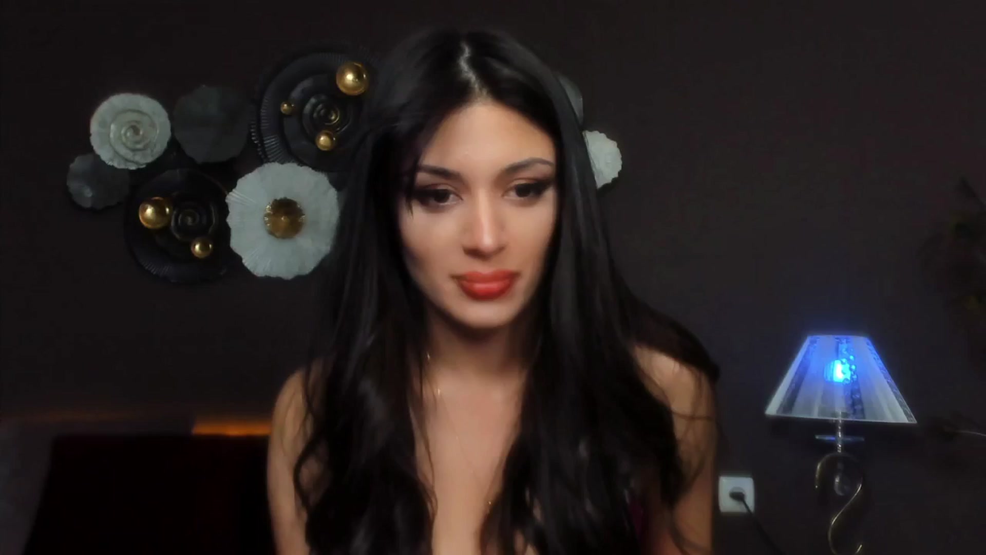 Gallery image thumbnail from Angel_on_Duty's myfreecams stream on, 05/10/2024, 24:35 image 18 of 20
