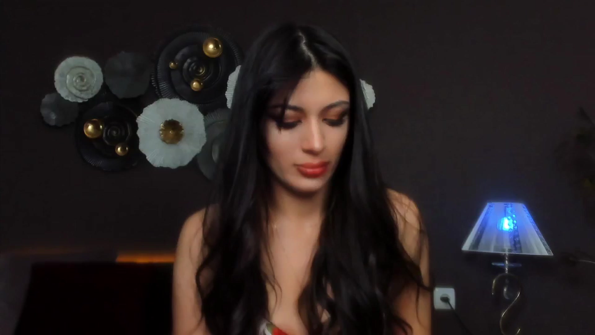 Gallery image thumbnail from Angel_on_Duty's myfreecams stream on, 05/10/2024, 24:35 image 20 of 20