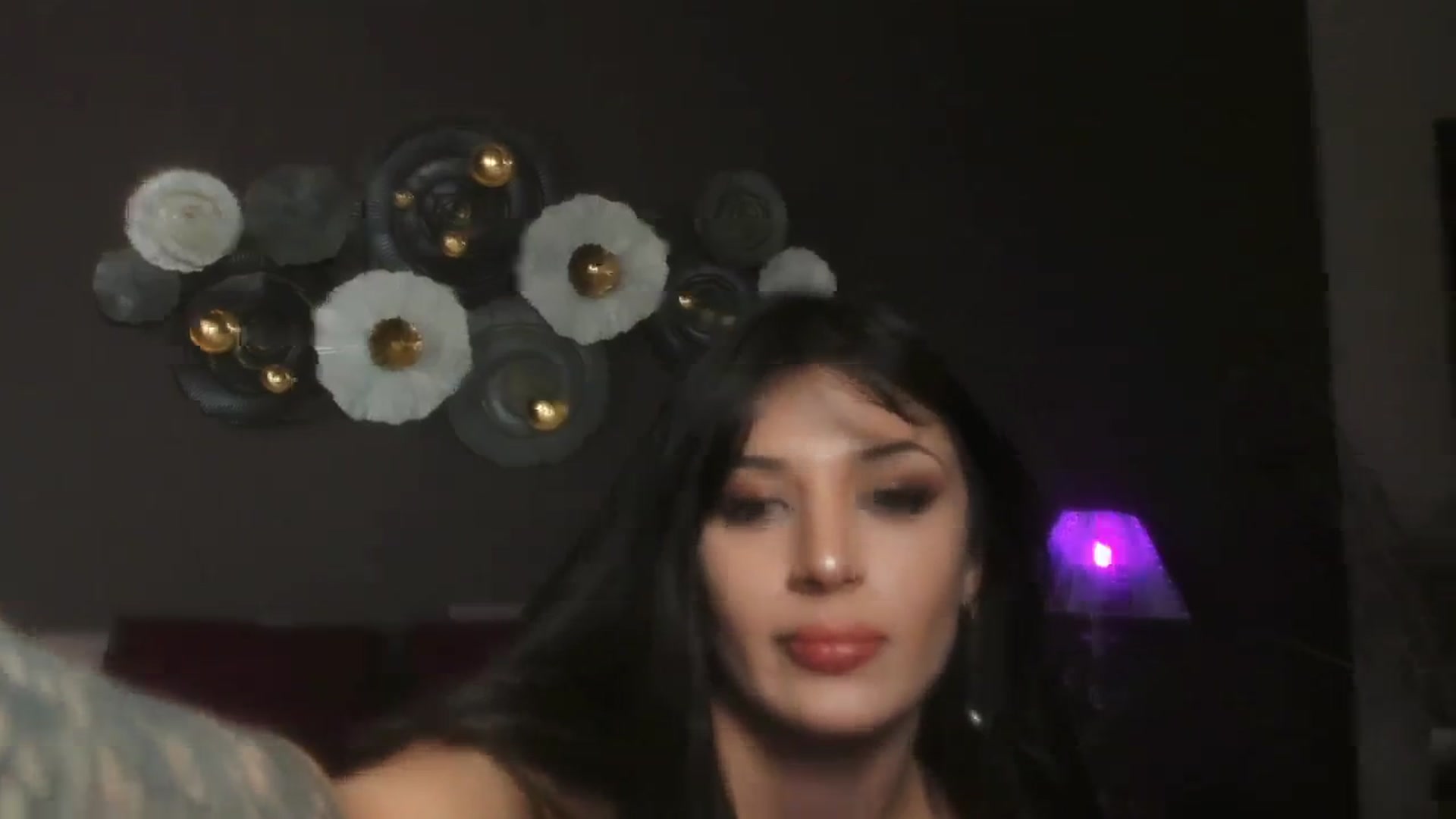 Gallery image thumbnail from Angel_on_Duty's myfreecams stream on, 05/14/2024, 01:13 image 16 of 20