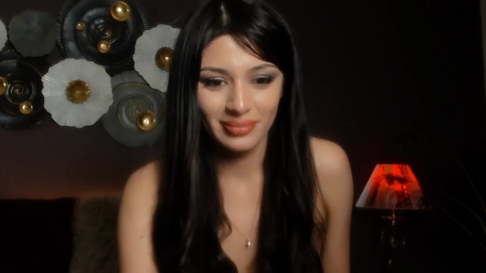 Gallery image thumbnail from Angel_on_Duty's myfreecams stream on, 05/15/2024, 22:20 image 19 of 20