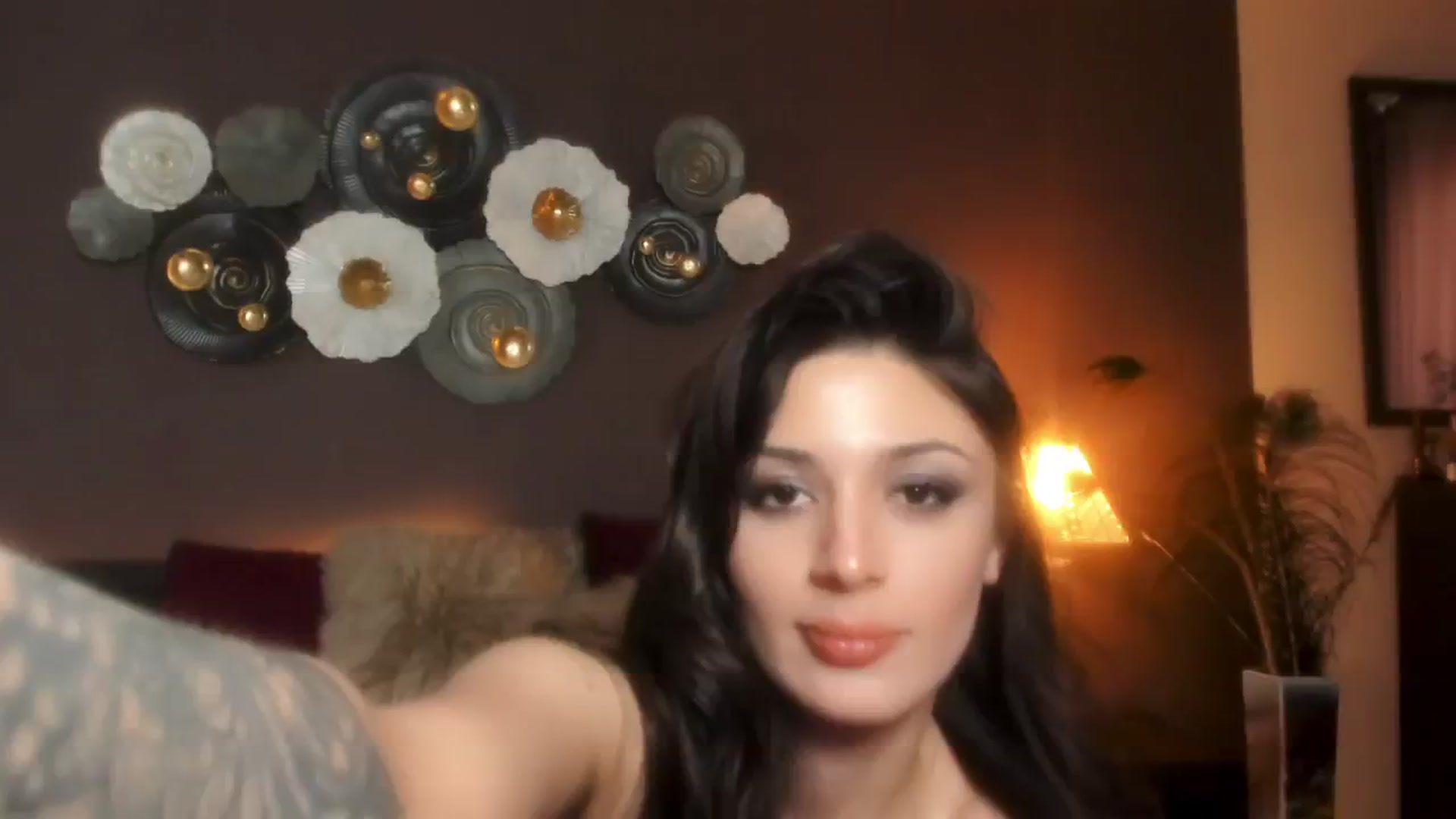 Gallery image thumbnail from Angel_on_Duty's myfreecams stream on, 05/18/2024, 03:45 image 13 of 20