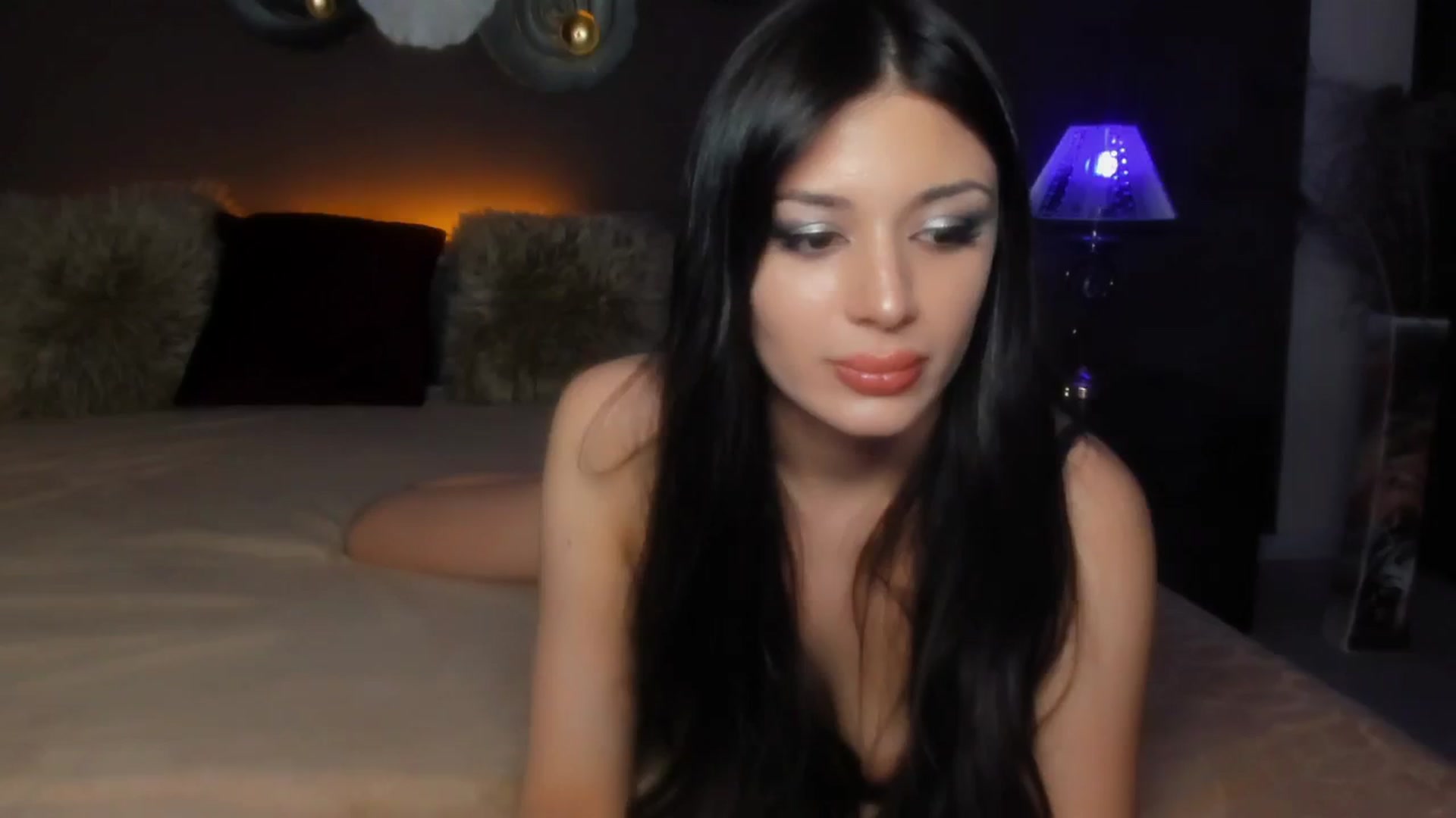 Gallery image thumbnail from Angel_on_Duty's myfreecams stream on, 05/19/2024, 22:51 image 12 of 20