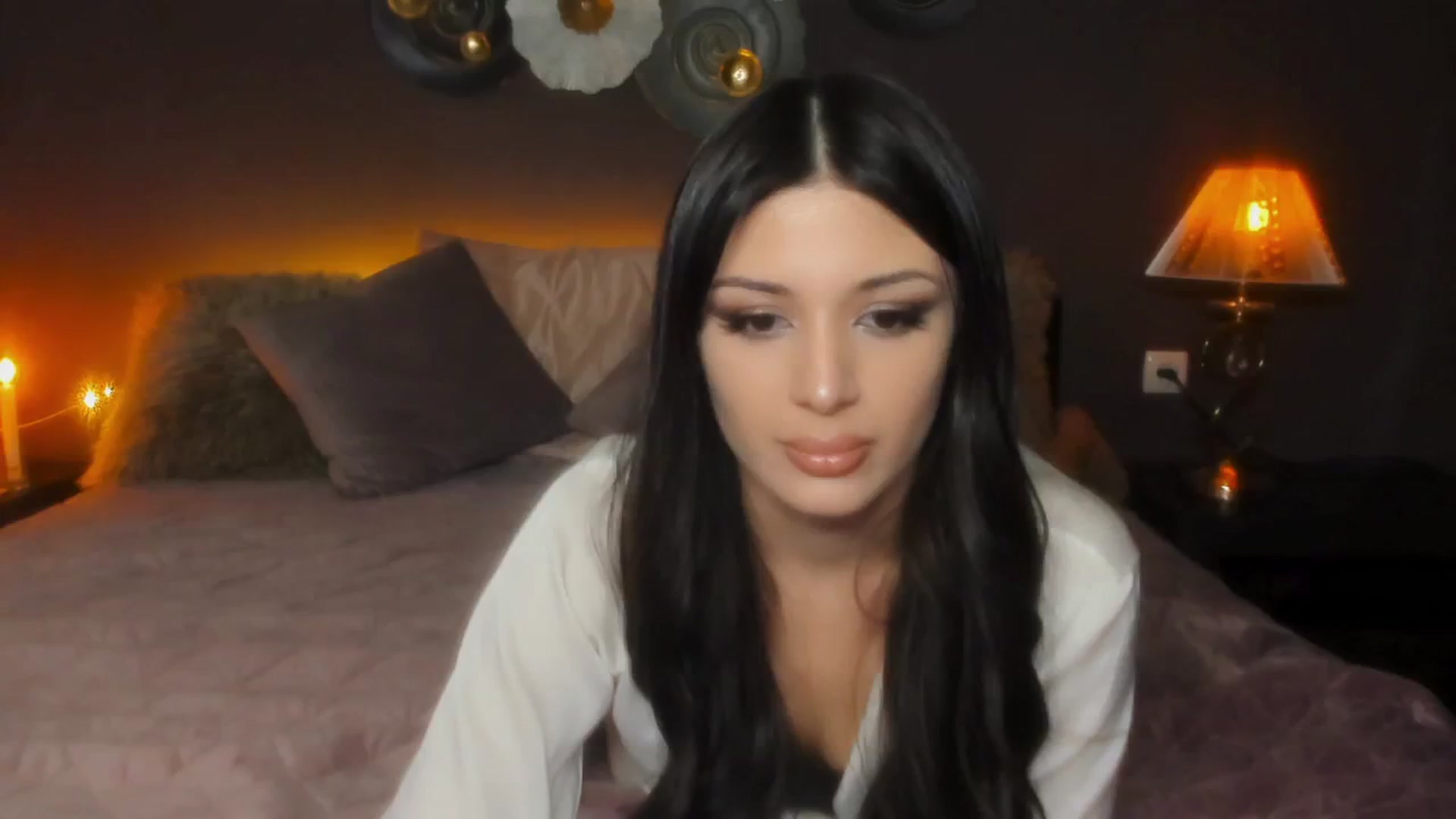 Gallery image thumbnail from Angel_on_Duty's myfreecams stream on, 05/22/2024, 20:20 image 19 of 20