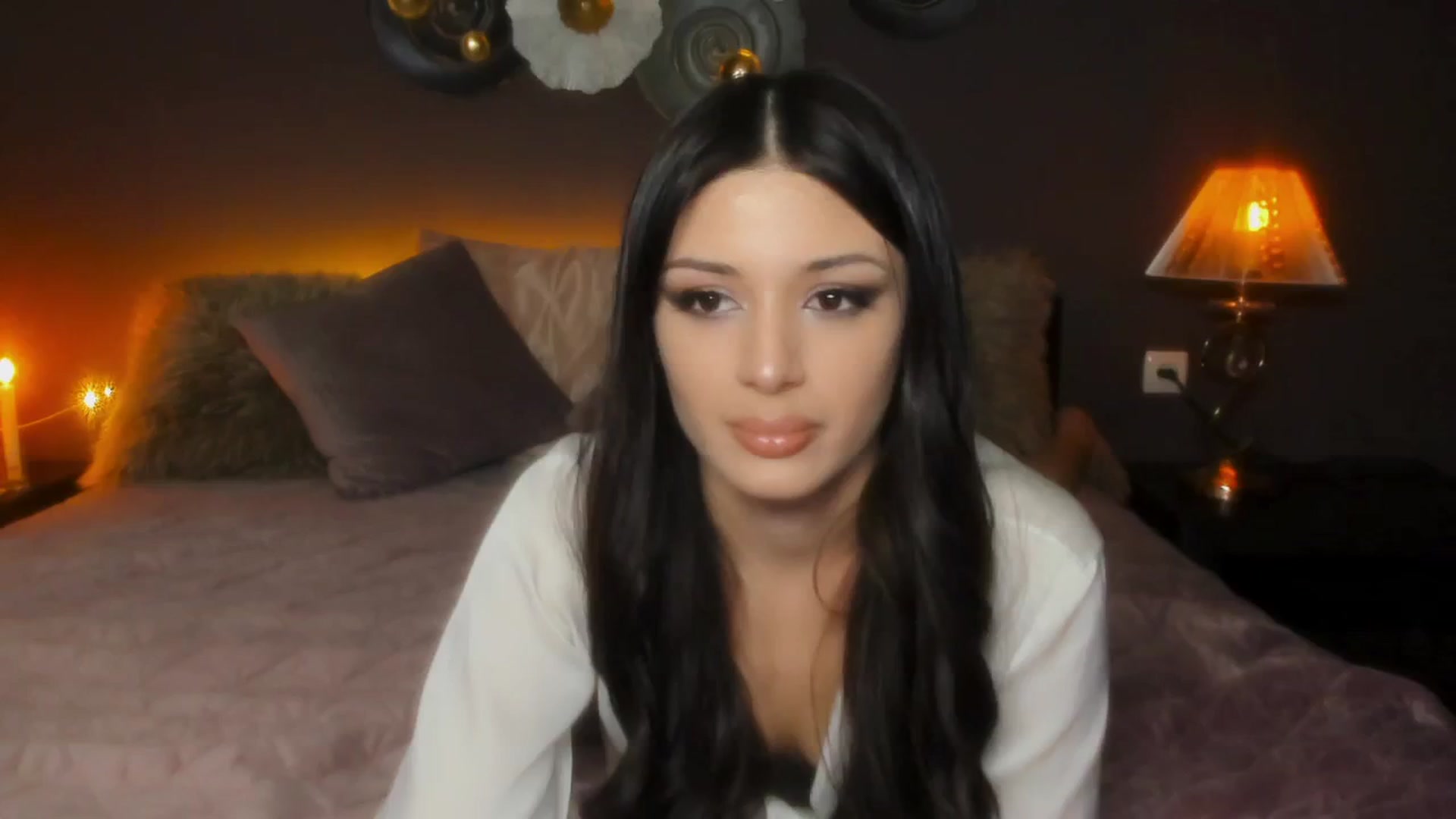 Gallery image thumbnail from Angel_on_Duty's myfreecams stream on, 05/22/2024, 20:20 image 18 of 20