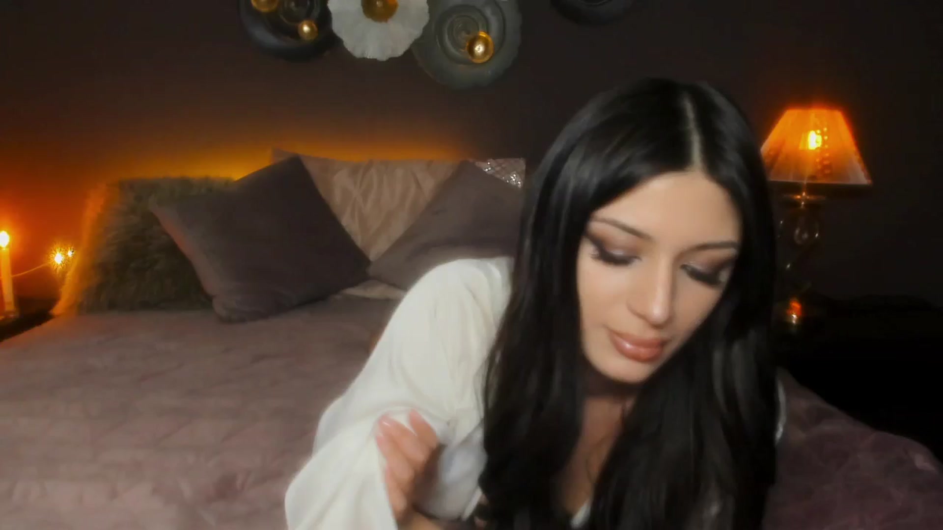 Gallery image thumbnail from Angel_on_Duty's myfreecams stream on, 05/22/2024, 20:20 image 7 of 20