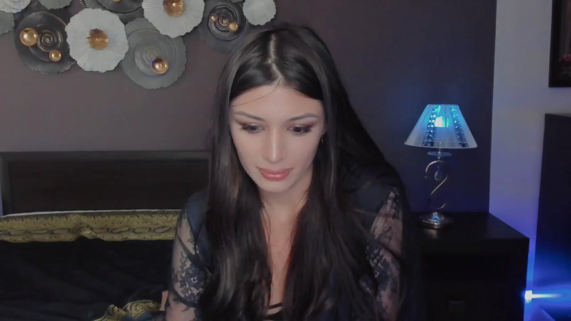 Gallery image thumbnail from Angel_on_Duty's myfreecams stream on, 06/01/2024, 22:46 image 9 of 20