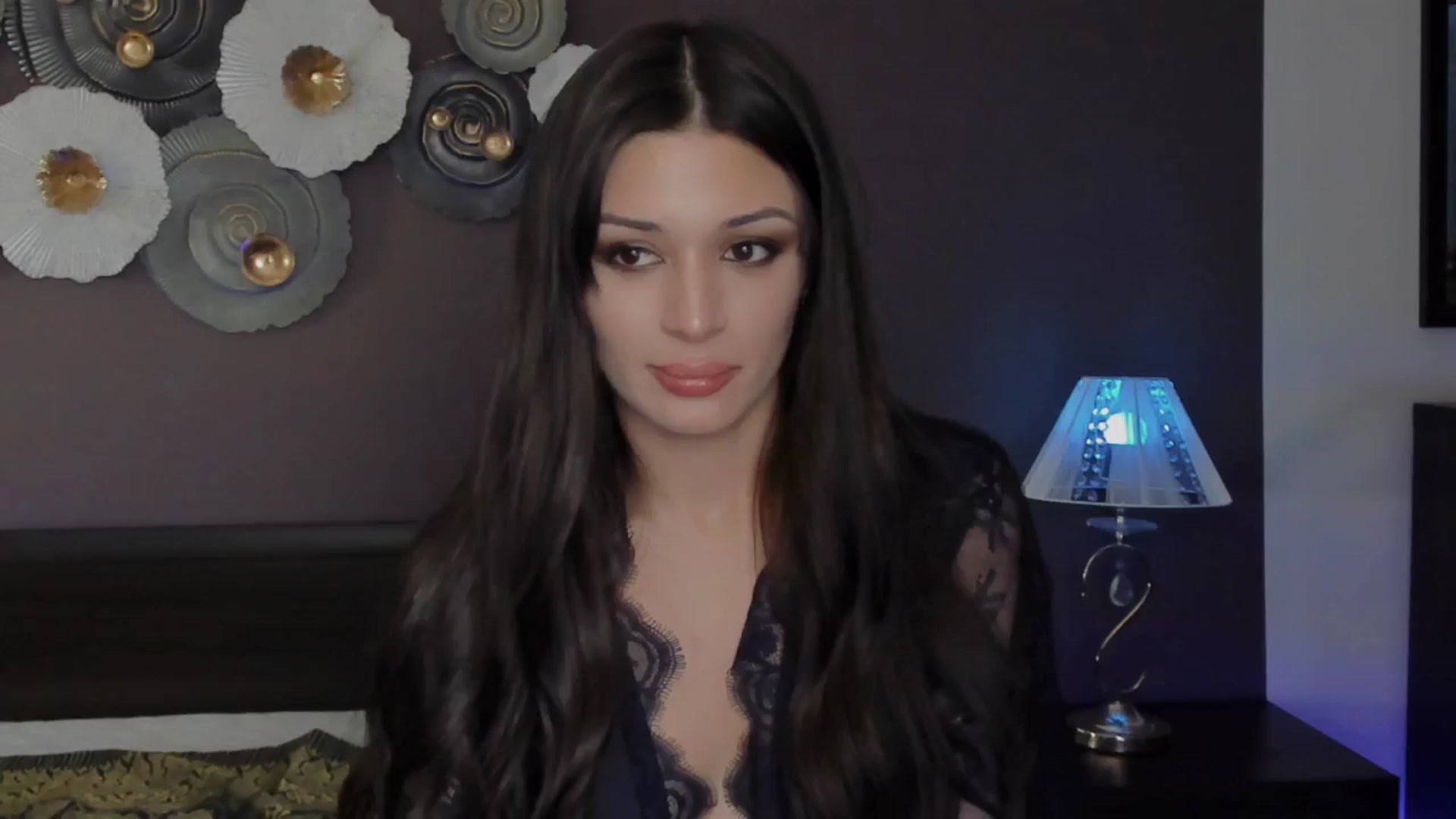 Gallery image thumbnail from Angel_on_Duty's myfreecams stream on, 06/02/2024, 02:37 image 7 of 20