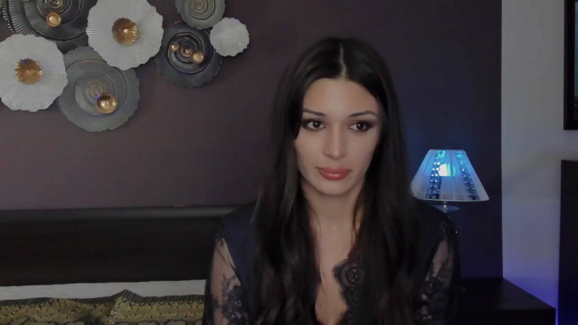 Gallery image thumbnail from Angel_on_Duty's myfreecams stream on, 06/02/2024, 02:37 image 9 of 20
